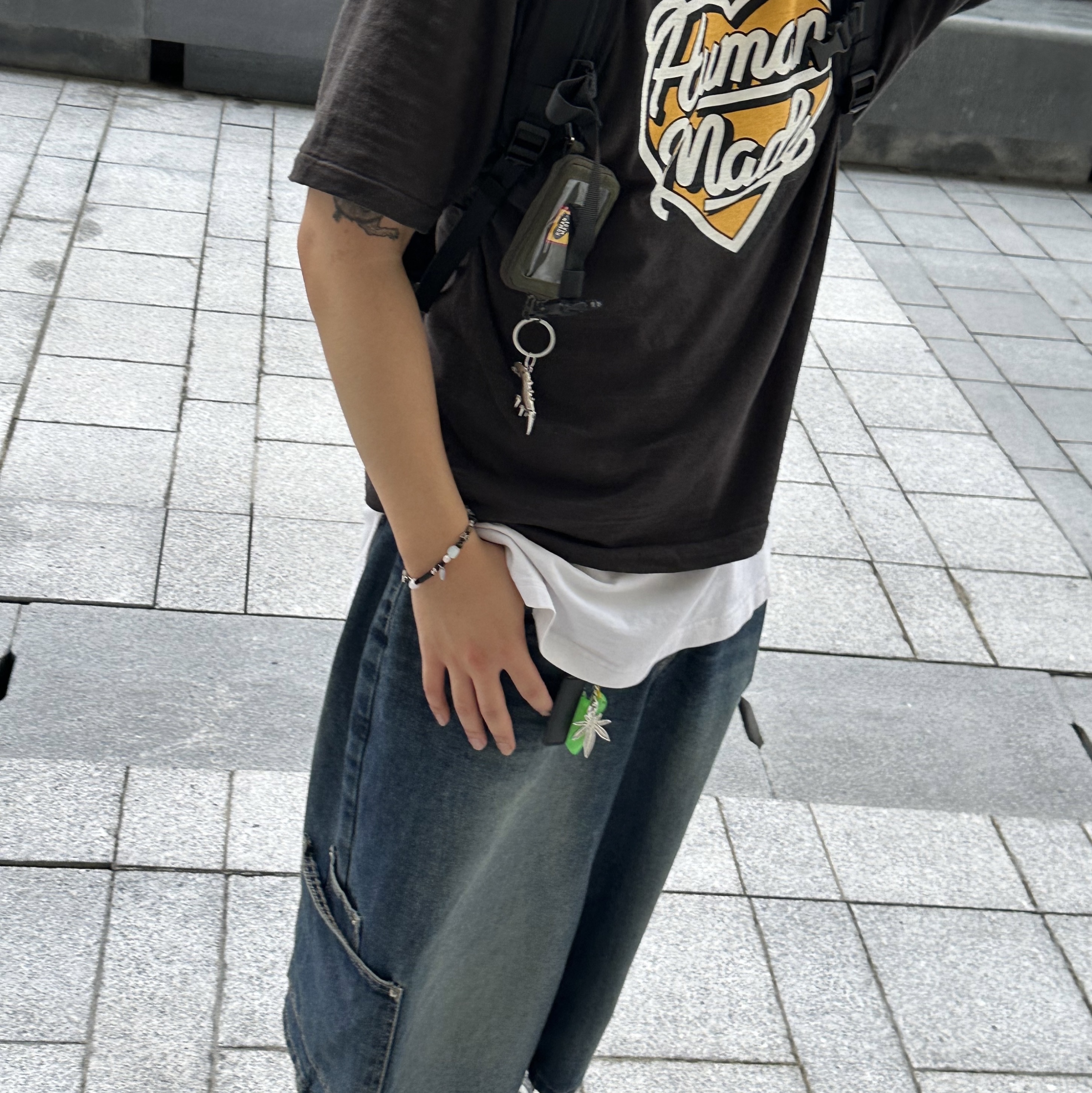 Supreme Coated Denim Camp Cap Black - 24SS, Human Made Graphic T-Shirt #7 Black 착용 스타일 - 4