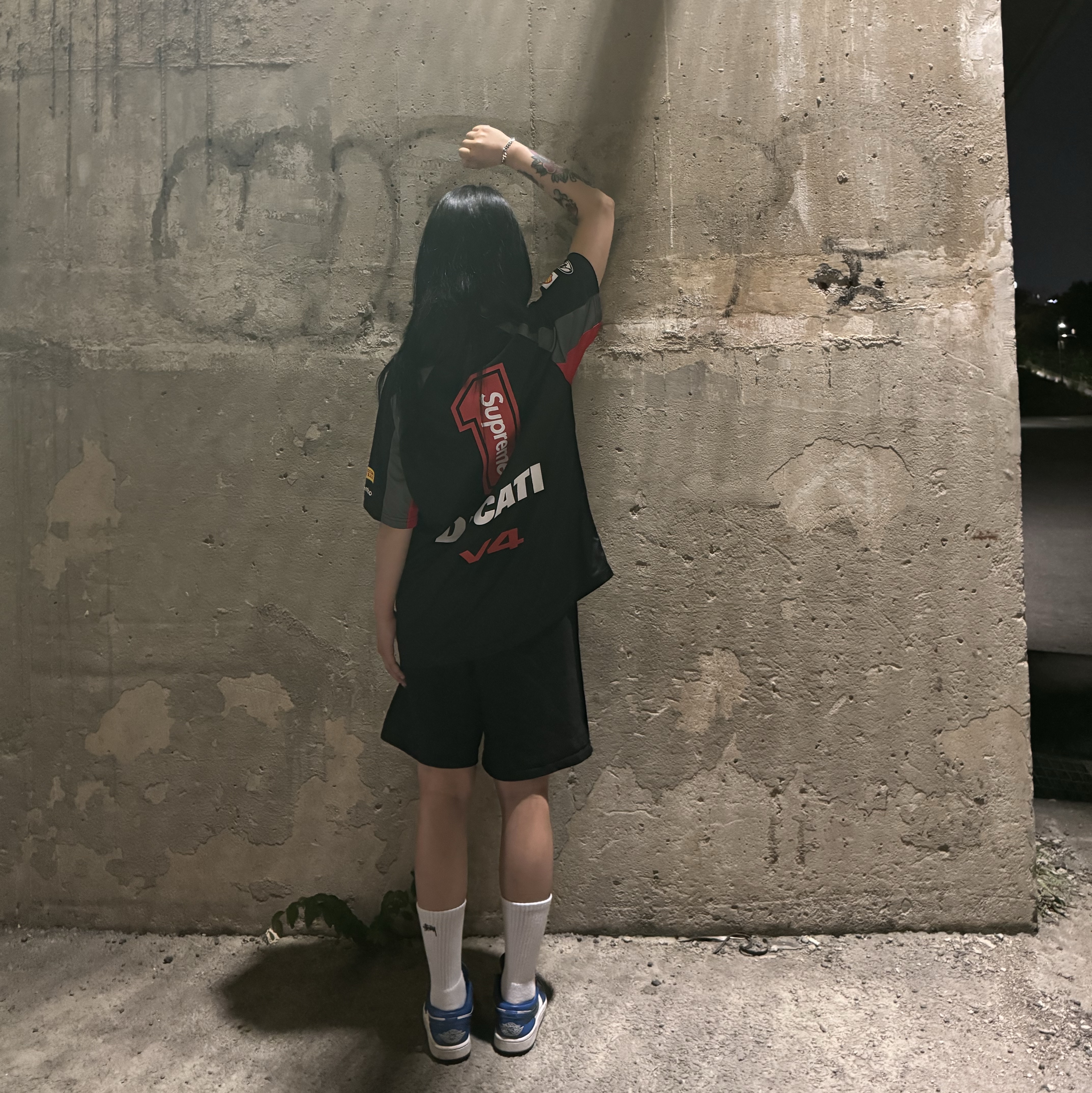 Stussy Small Stock Crew Socks White (3 Pack), Supreme x Ducati Soccer Jersey Black - 24SS 착용 스타일