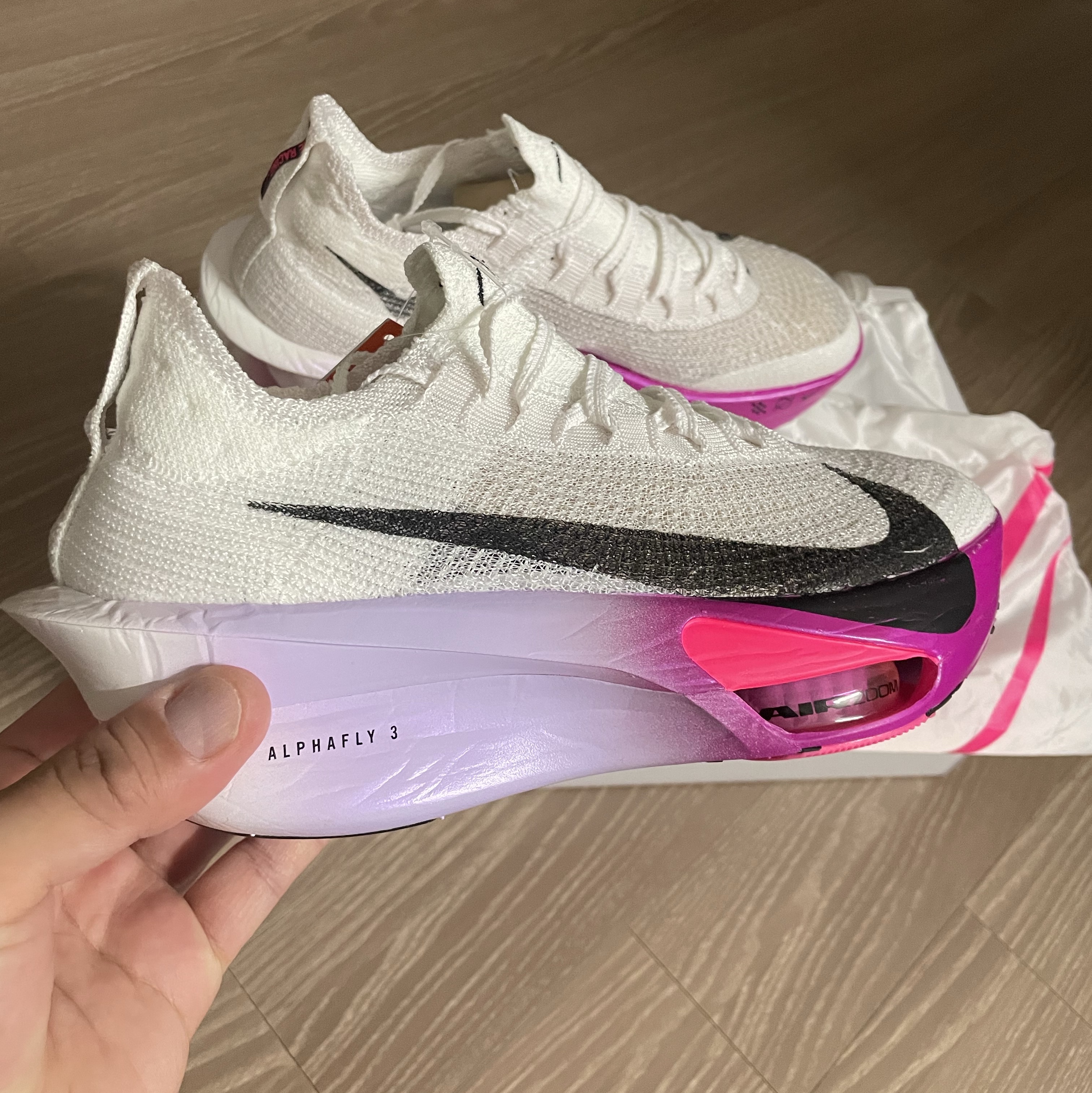 (W) Nike Air Zoom Alphafly Next% 3 Hyper Pink 착용 스타일 - 1