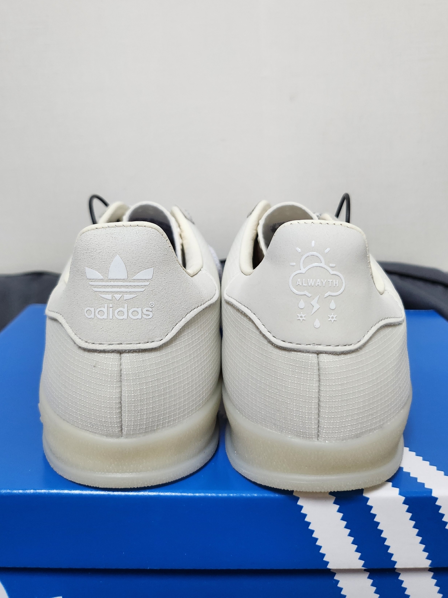 Adidas x Alwayth Gazelle Indoor Core White Supplier Colour 착용 스타일 - 5