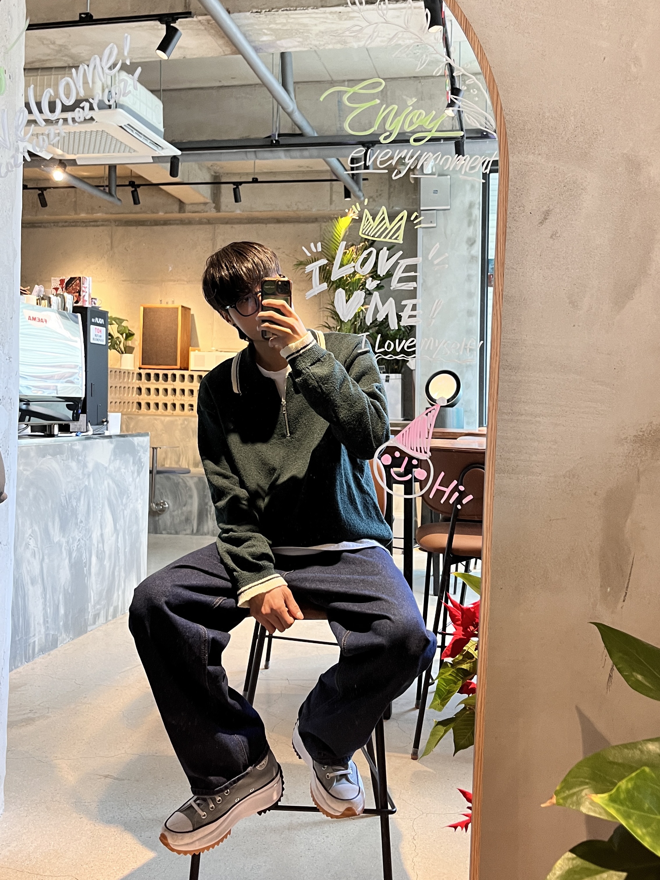 Converse Run Star Hike Hi Seasonal Color Ash Stone 착용 스타일 - 2