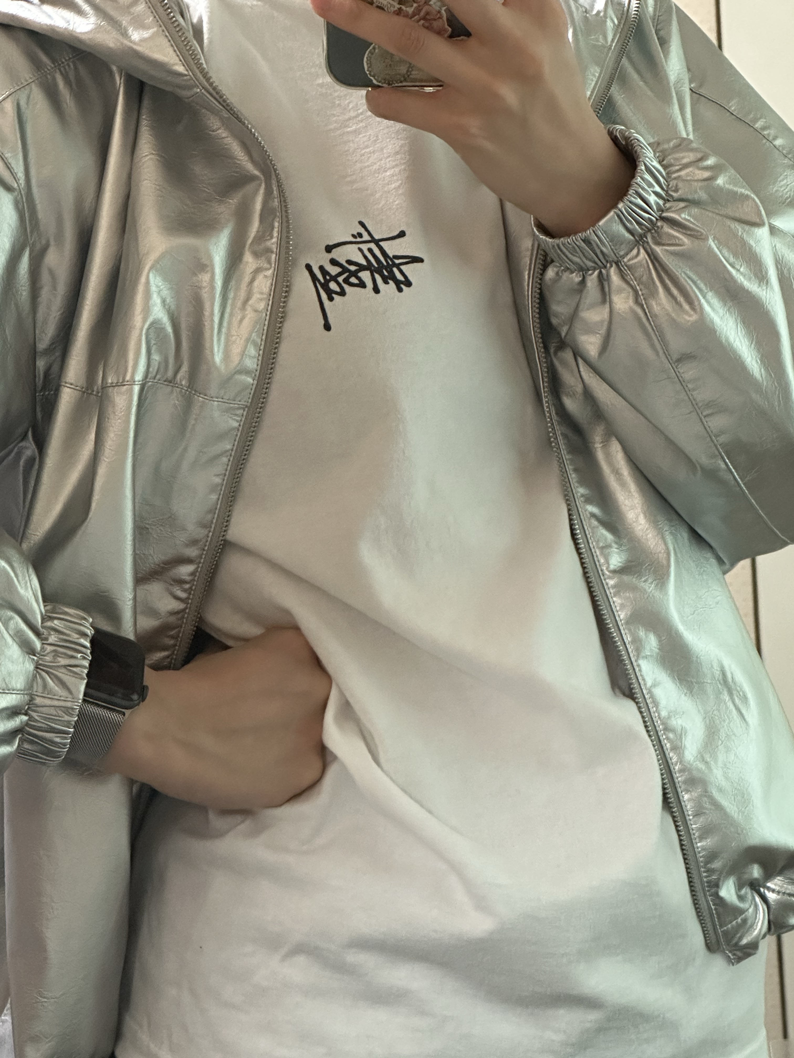 Stussy Melted T-Shirt White, Dior Saddle Flap Card Holder Blue Dior Oblique Jacquard 착용 스타일 - 5