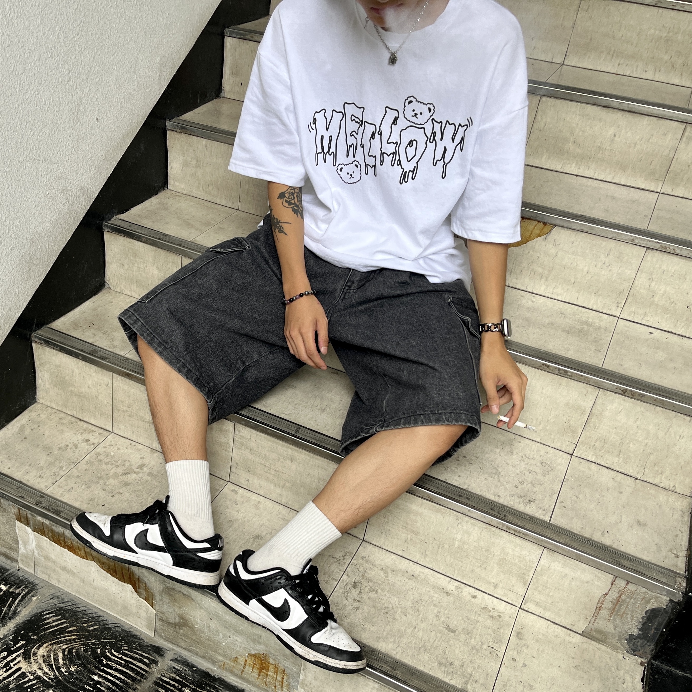 Nike Dunk Low Retro Black 착용 스타일 - 2