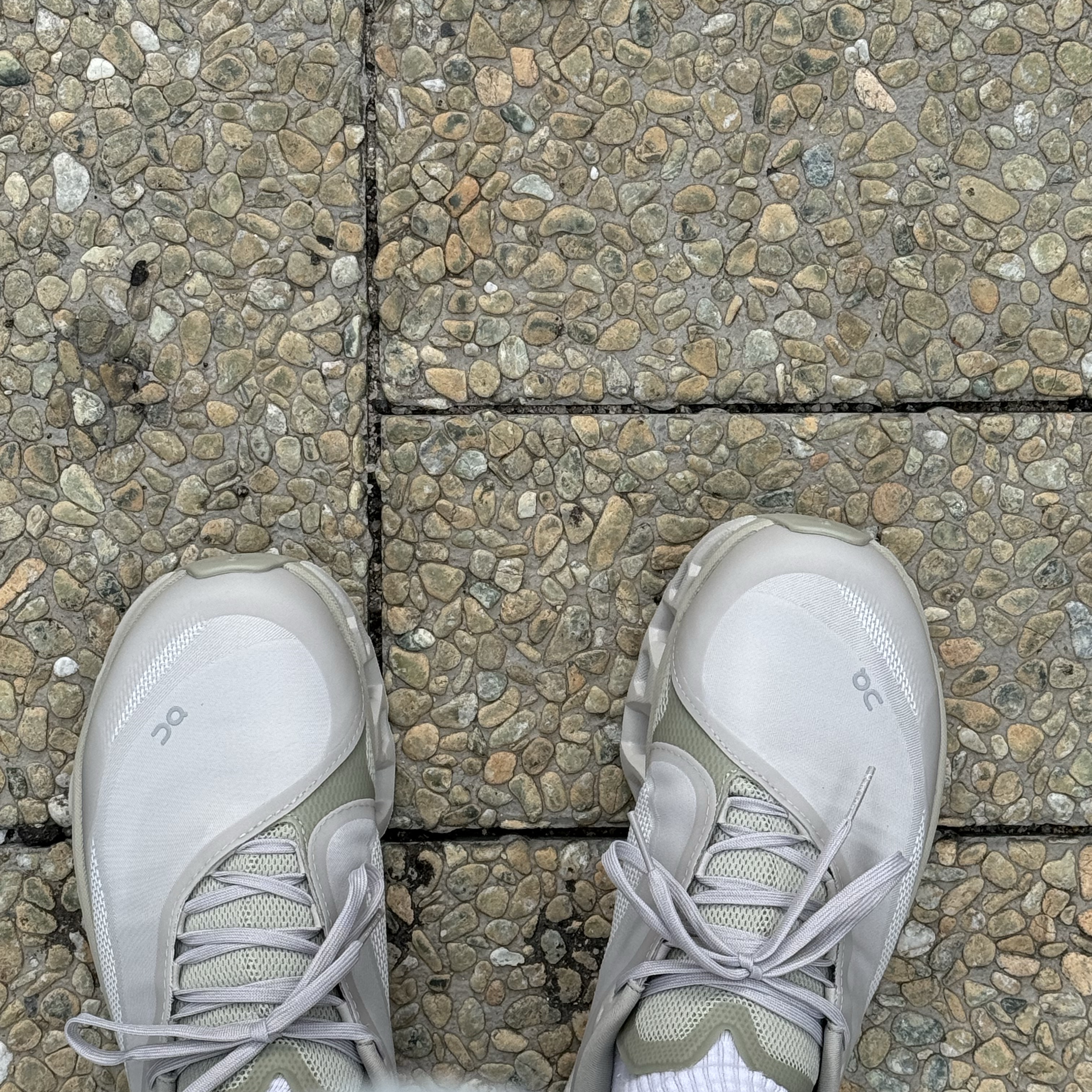 (W) On Running x Post Archive Faction (Paf) Cloudmonster 2 Moondust Chalk, On Running x Post Archive Faction (Paf) Cloudmonster 2 Moondust Chalk 착용 스타일 - 2