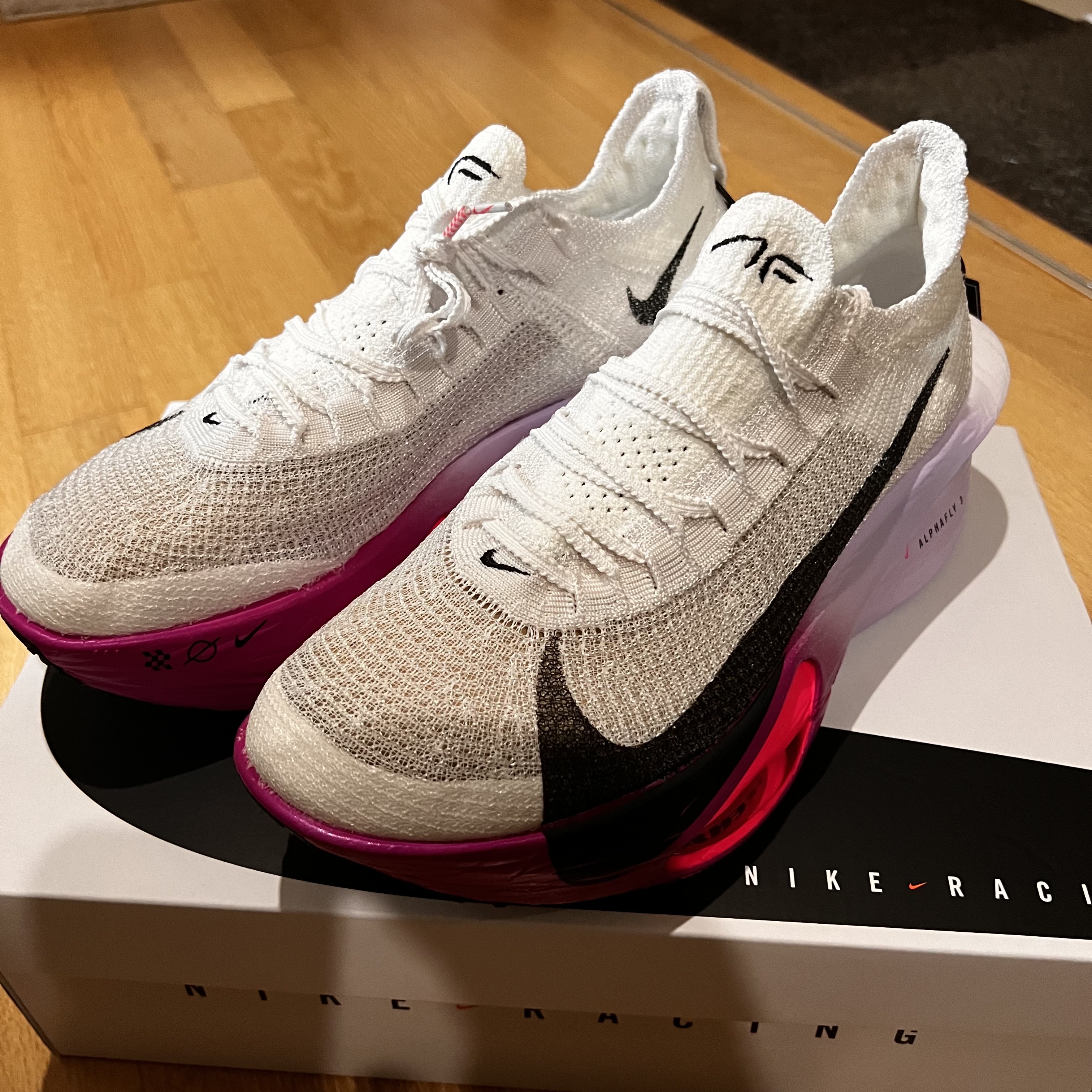 Nike Air Zoom Alphafly Next% 3 Hyper Pink 착용 스타일