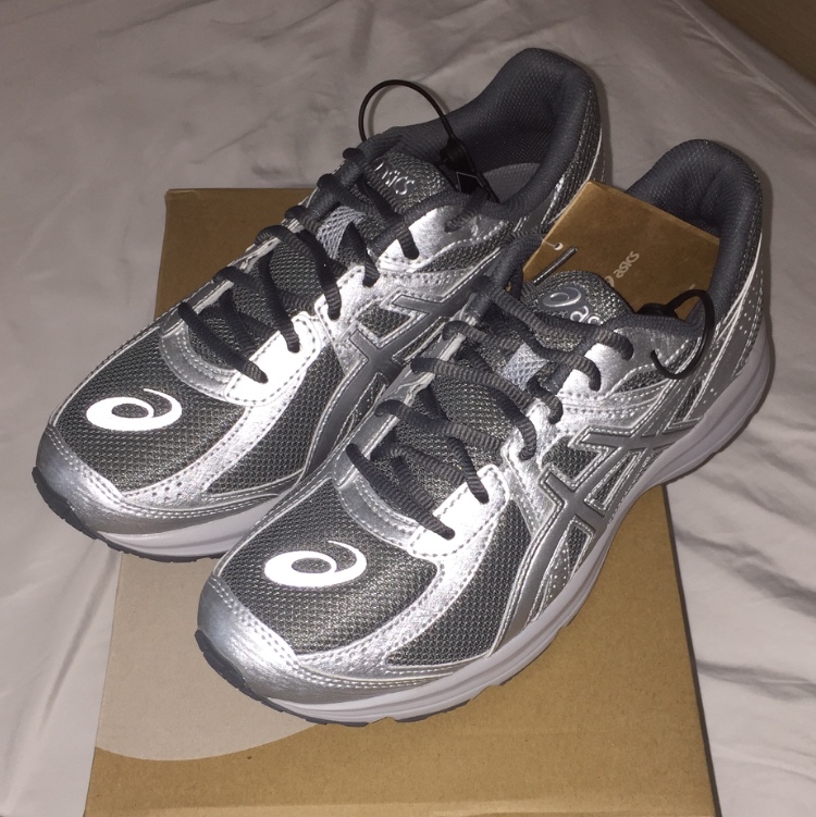 Asics Jog 100 S SMU Sheet Rock Pure Silver - 2E Wide 착용 스타일