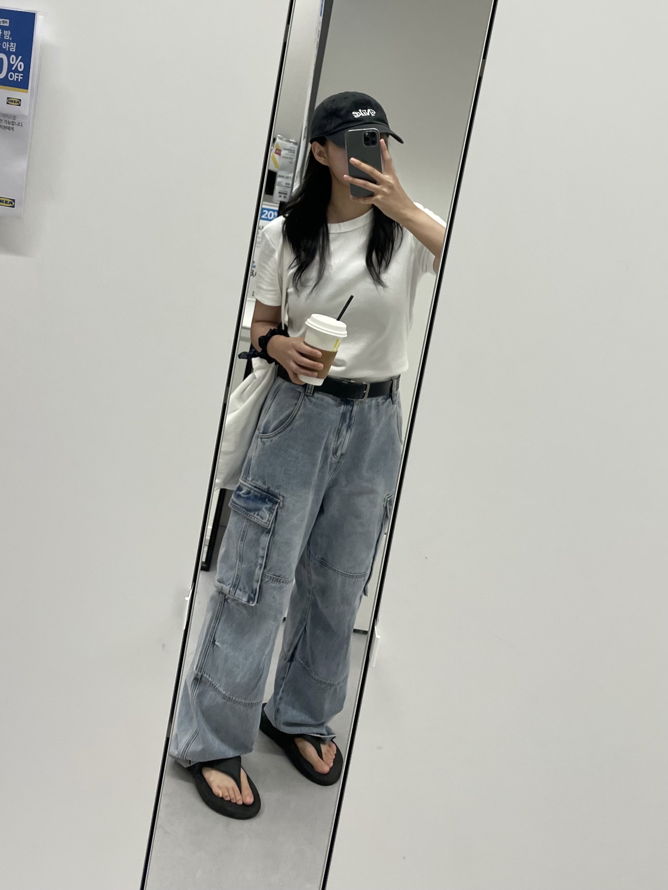 Oofos OOriginal Black 착용 스타일 - 4
