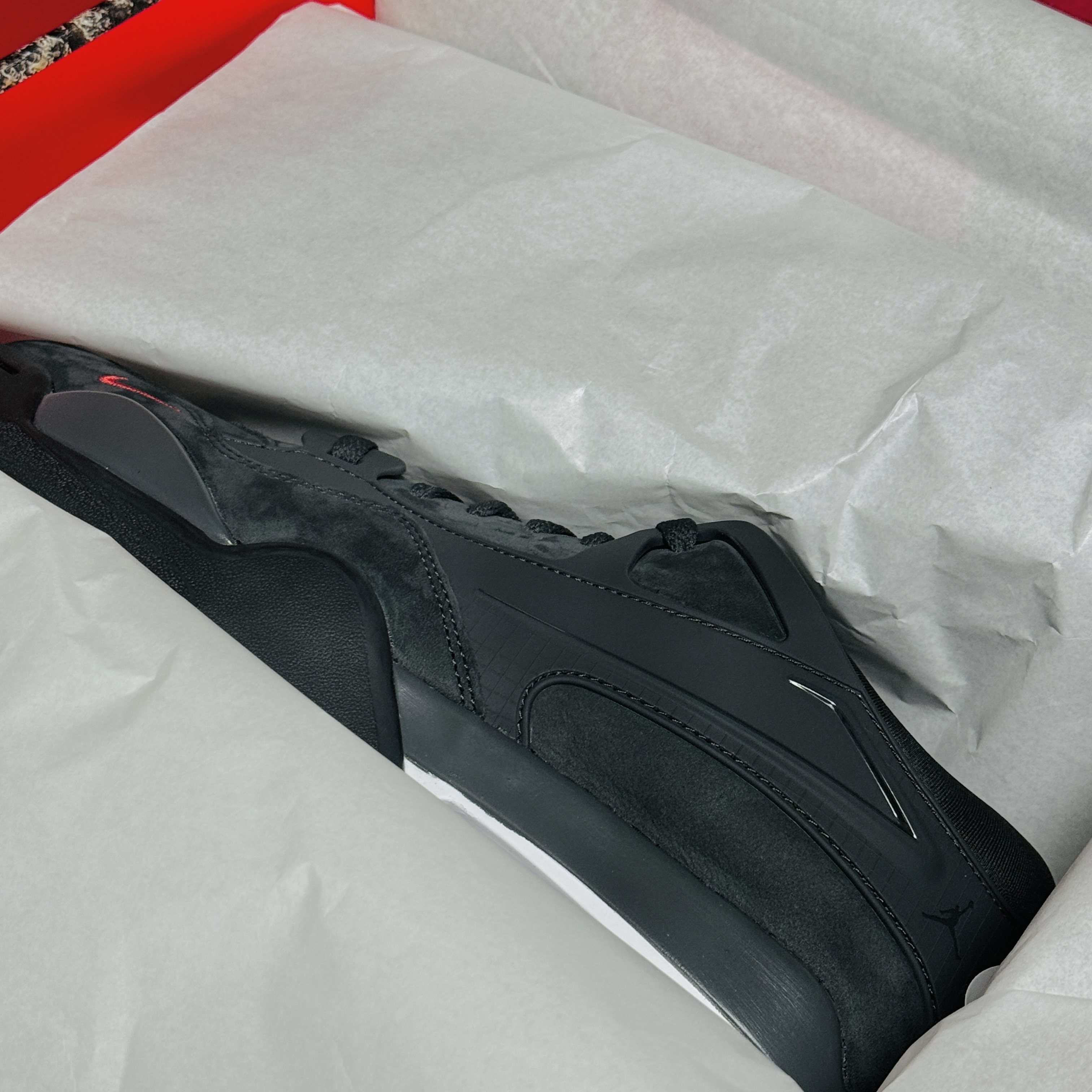 Jordan 4 x Nigel Sylvester RM SP Driveway Grey 착용 스타일 - 6