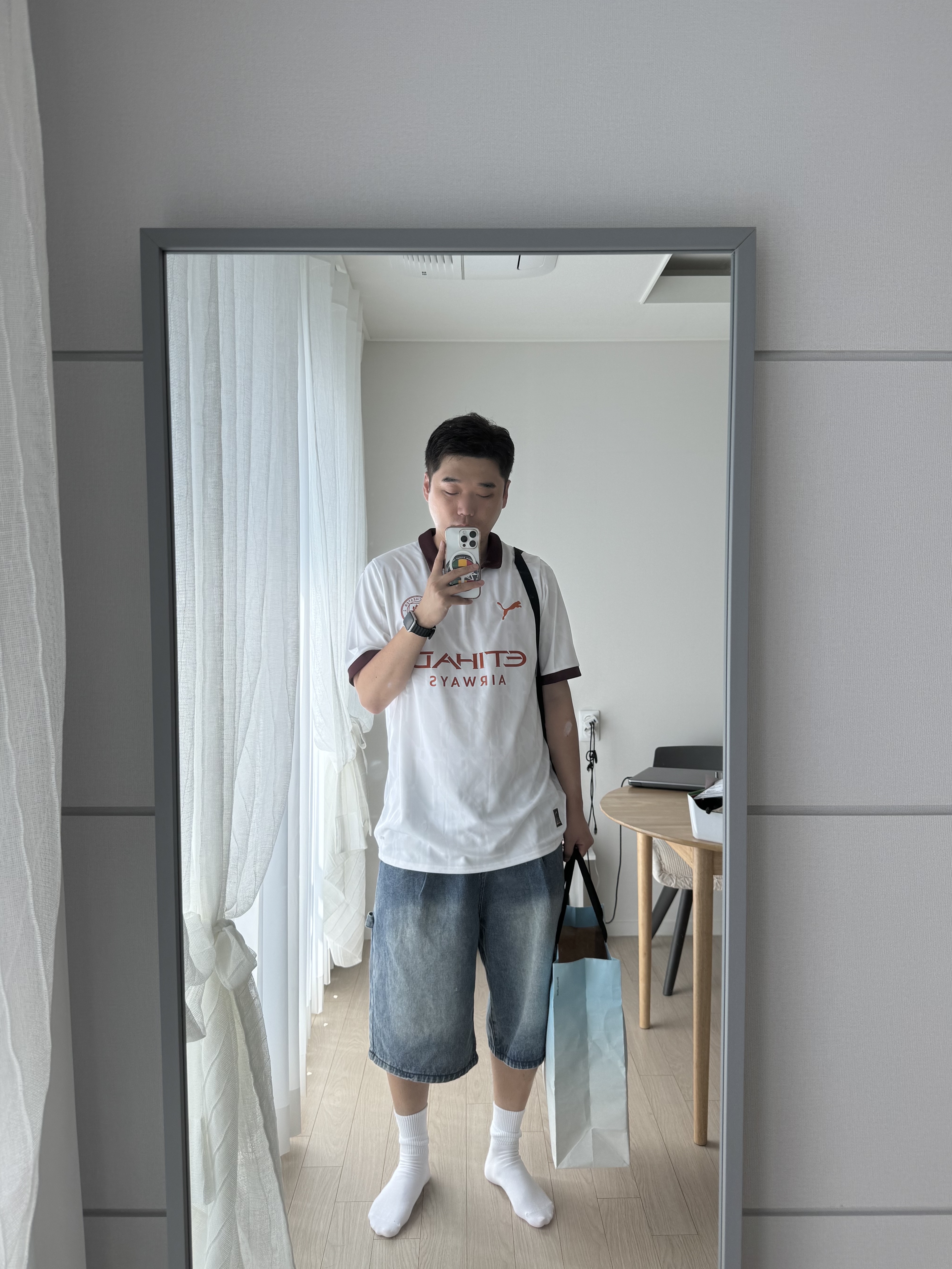 @streggae___ (@streggae) 님의 게시물 | KREAM