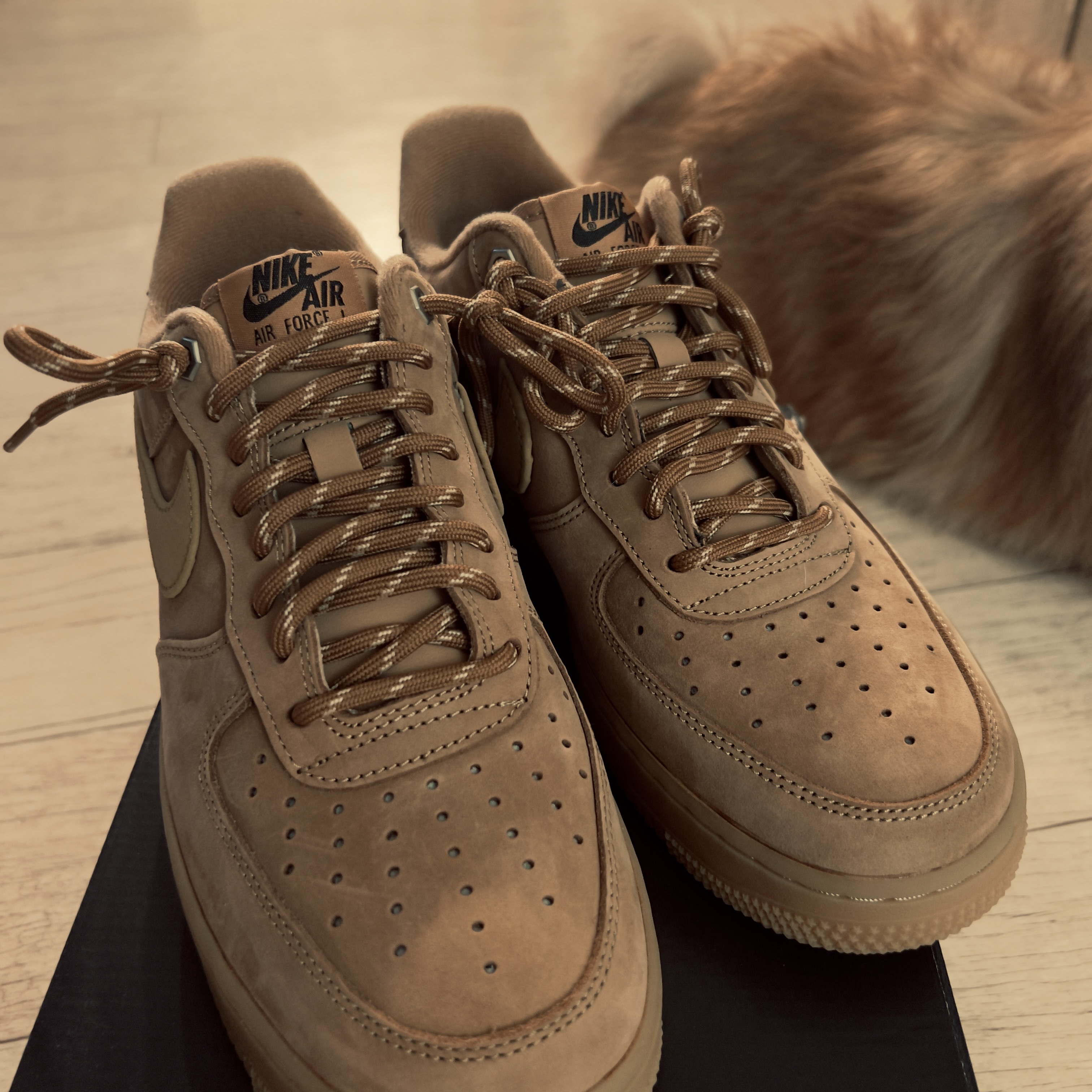 Nike Air Force 1 '07 WB Flax 착용 스타일 - 1