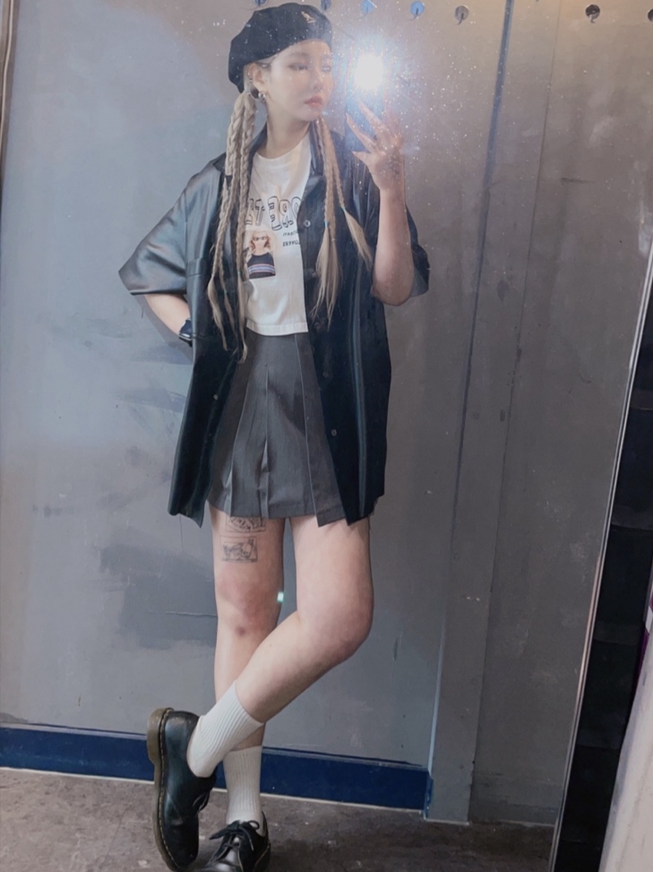 Kangol Bamboo Hawker Black, Dr. Martens 1461 Smooth Black 착용 스타일 - 1