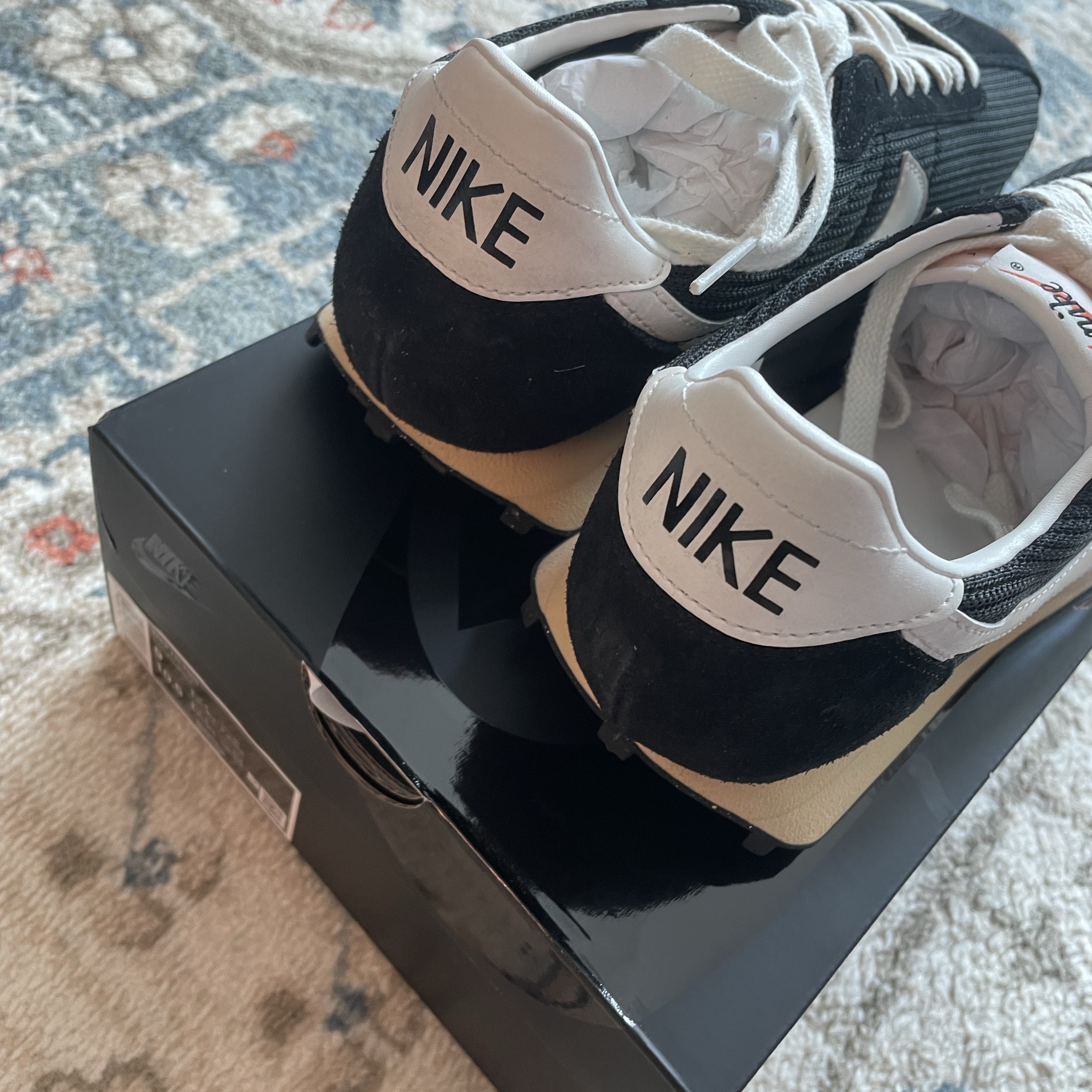 Nike LD-1000 SP Black and Sail 착용 스타일 - 3