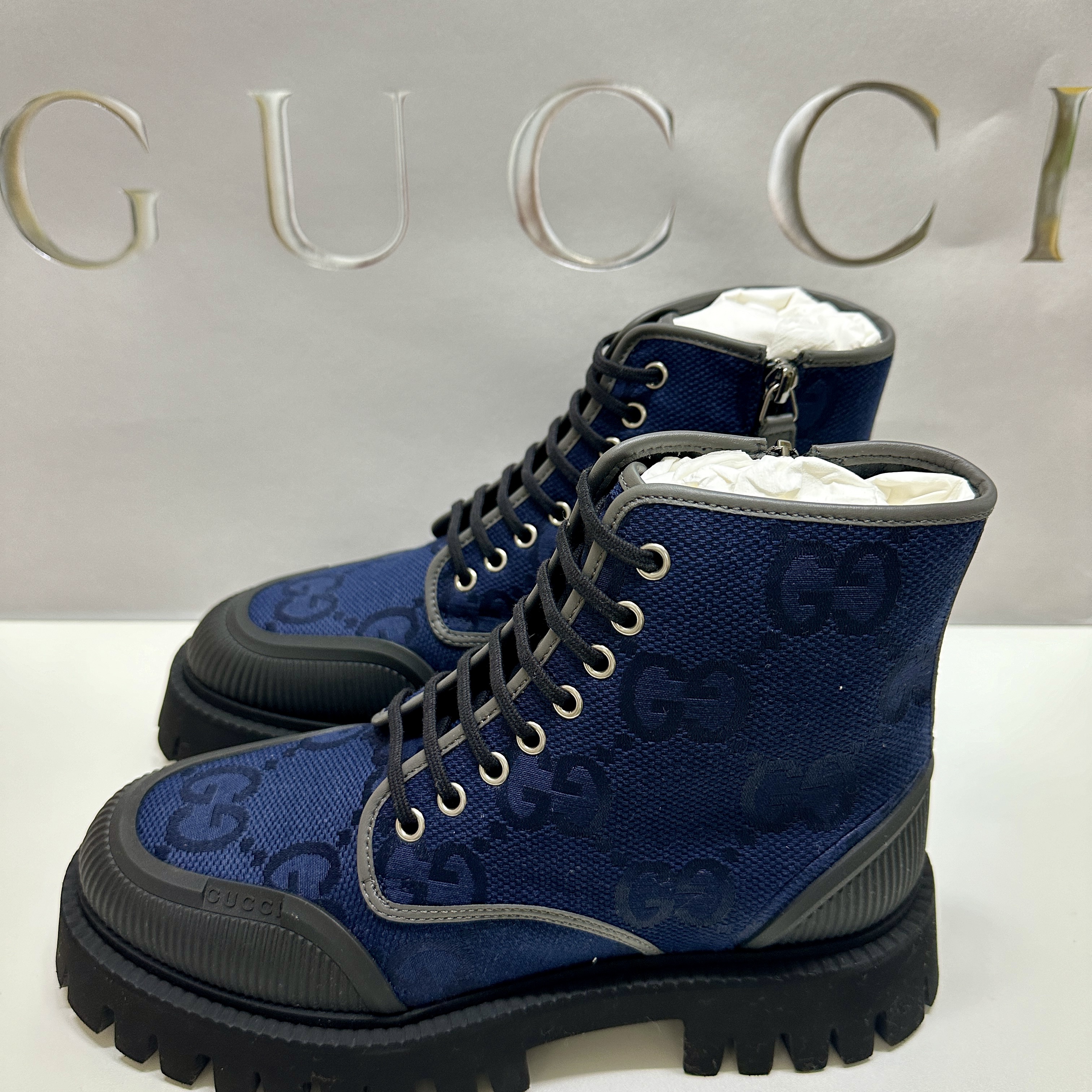 Gucci Lace-Up Boot Blue Grey Canvas 착용 스타일