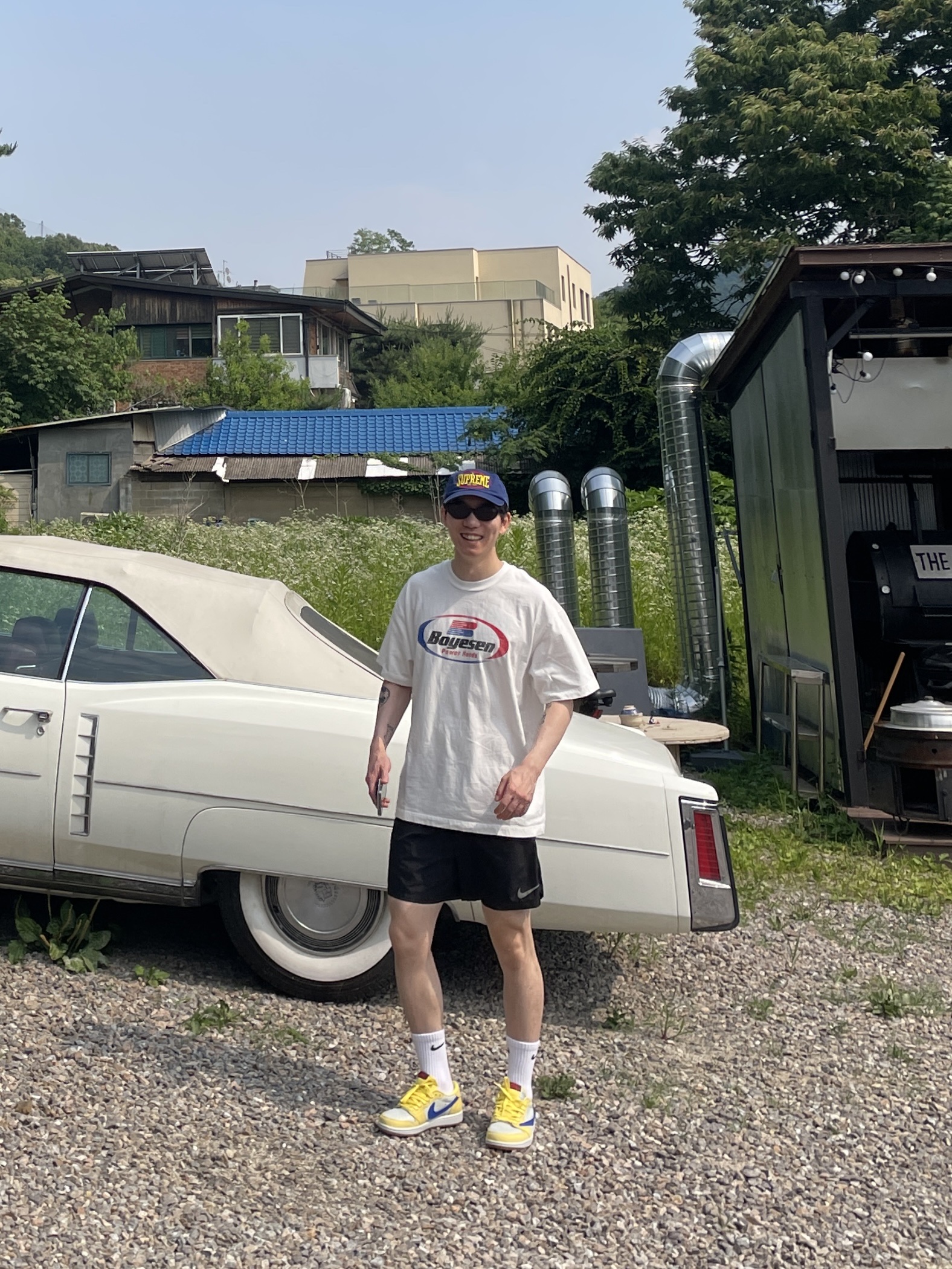 Supreme Warm Up 6-Panel Navy - 23FW, (W) Jordan 1 x Travis Scott Retro Low OG SP Canary 착용 스타일 - 1