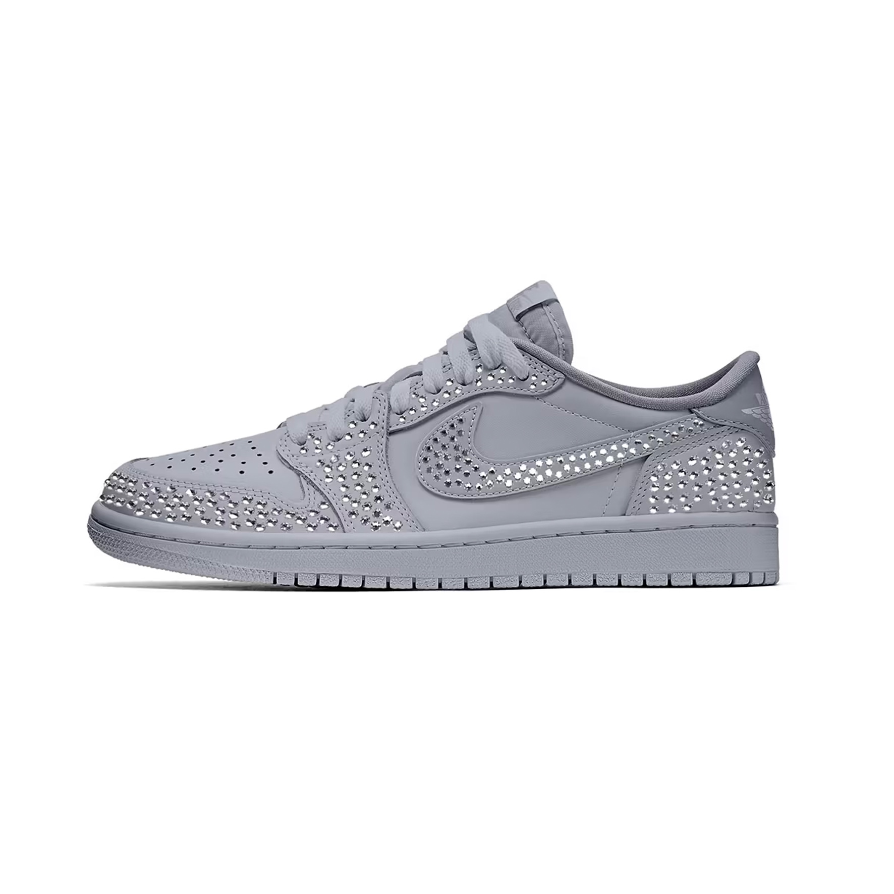 (W) Nike x Swarovski Air Force 1 LXX Triple Black, (W) Nike x Swarovski Air Force 1 LXX Triple White 착용 스타일 - 2