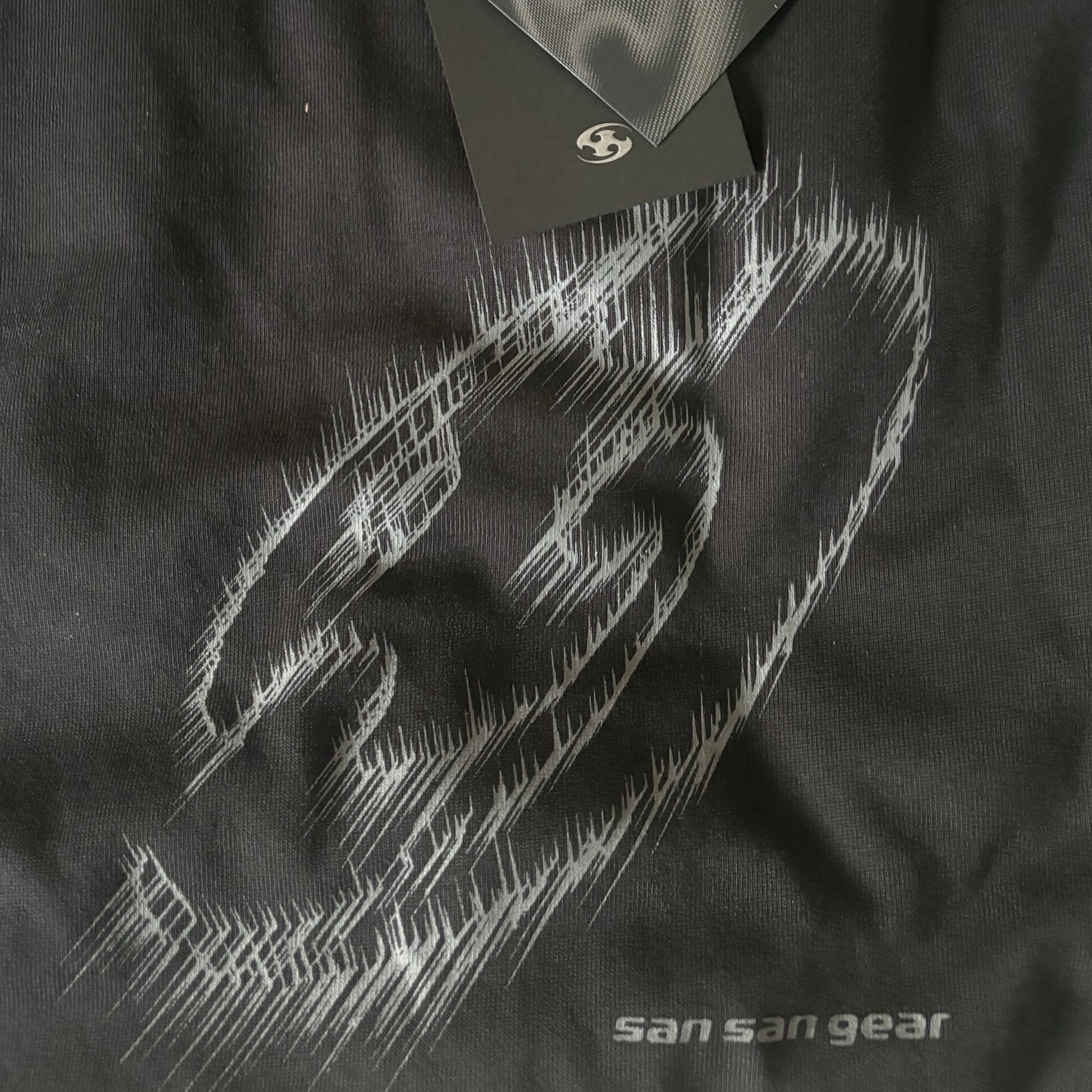 Sansan Gear Sunset Long Sleeves Black - 24SS 착용 스타일