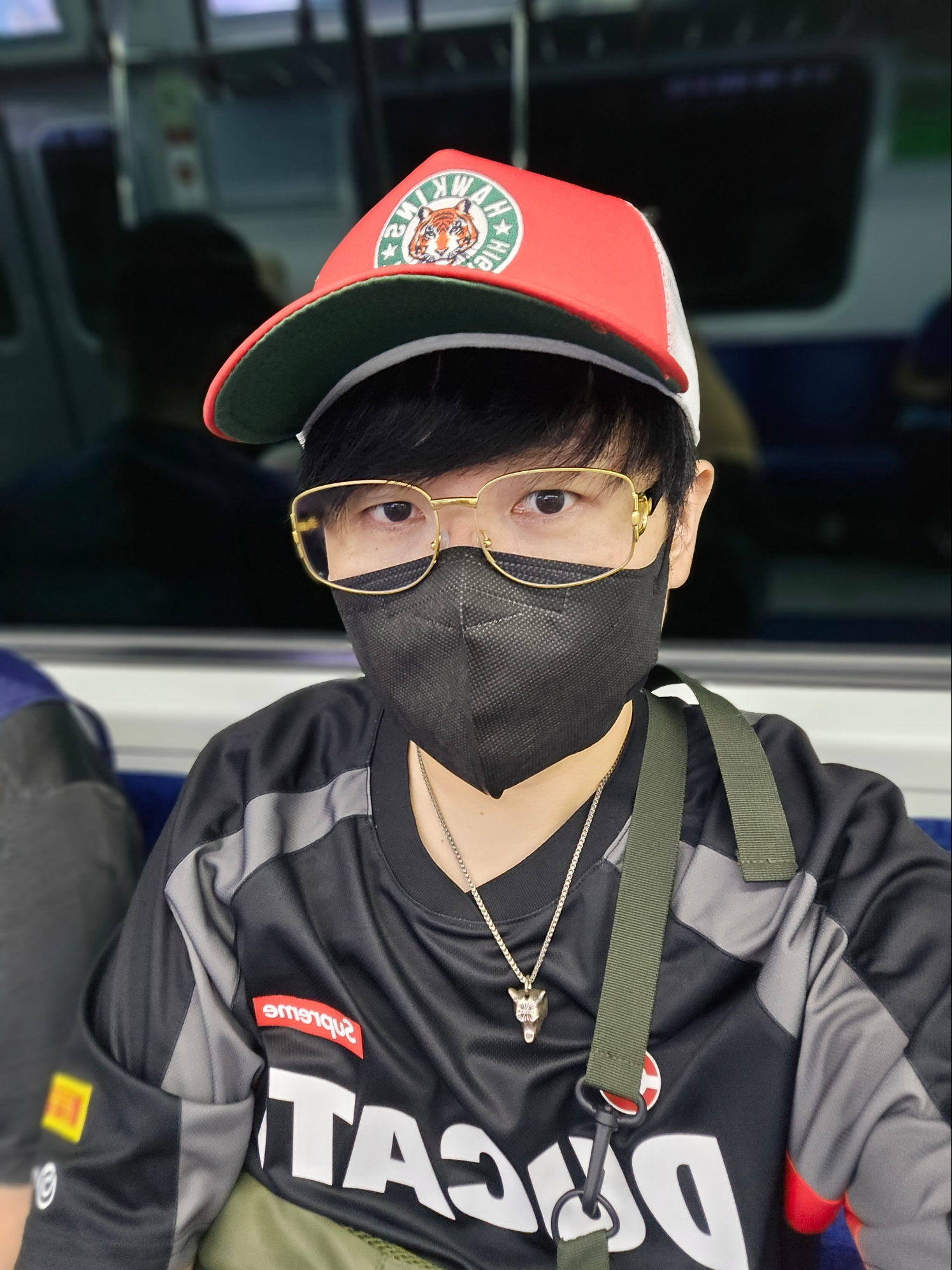 Nike x Stranger Things Pro Cap Black, Supreme x Ducati Soccer Jersey Black - 24SS 착용 스타일 - 2