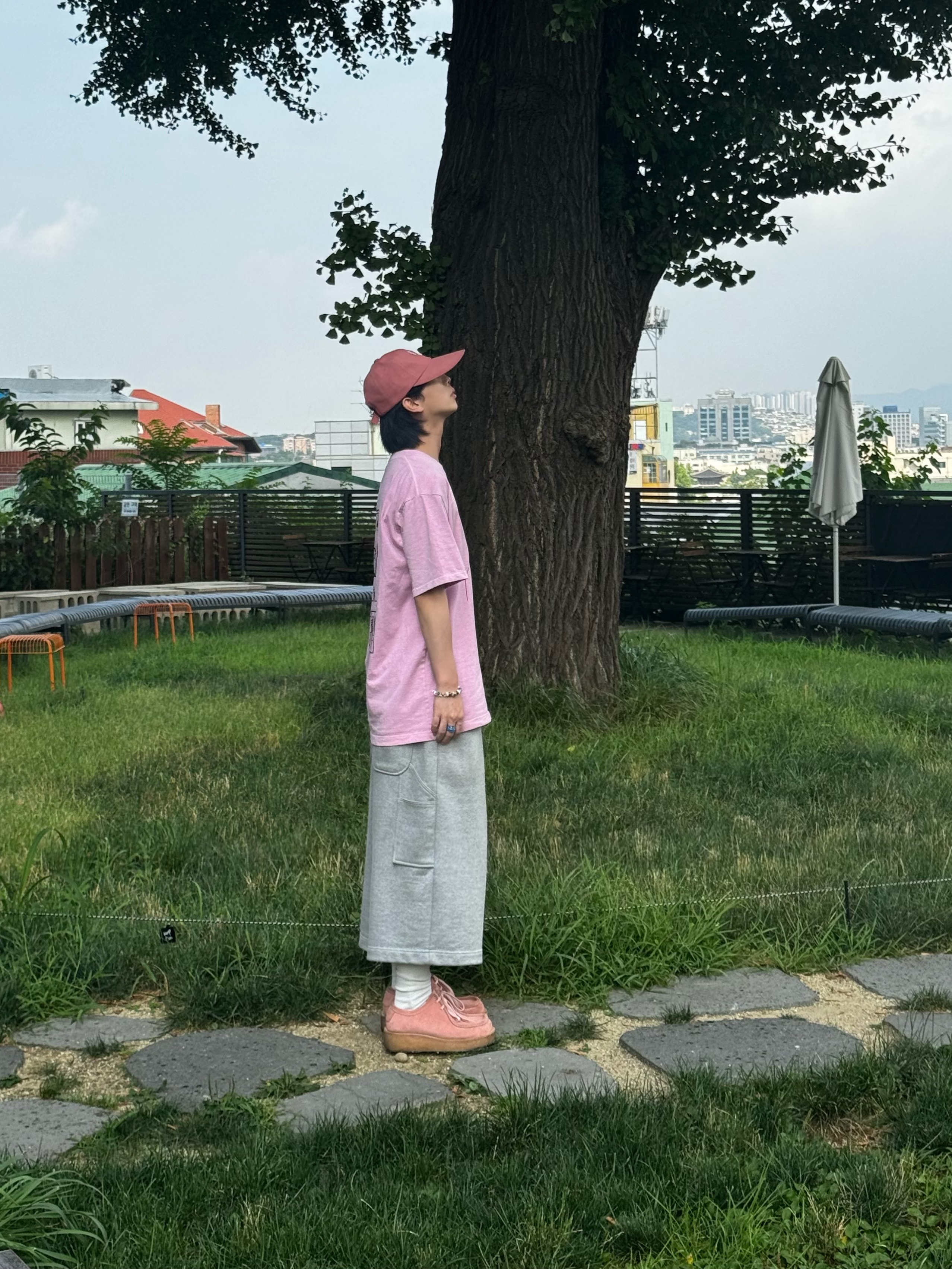 MJD Wide Carpenter Bermuda Shorts Melange Grey 착용 스타일 - 5