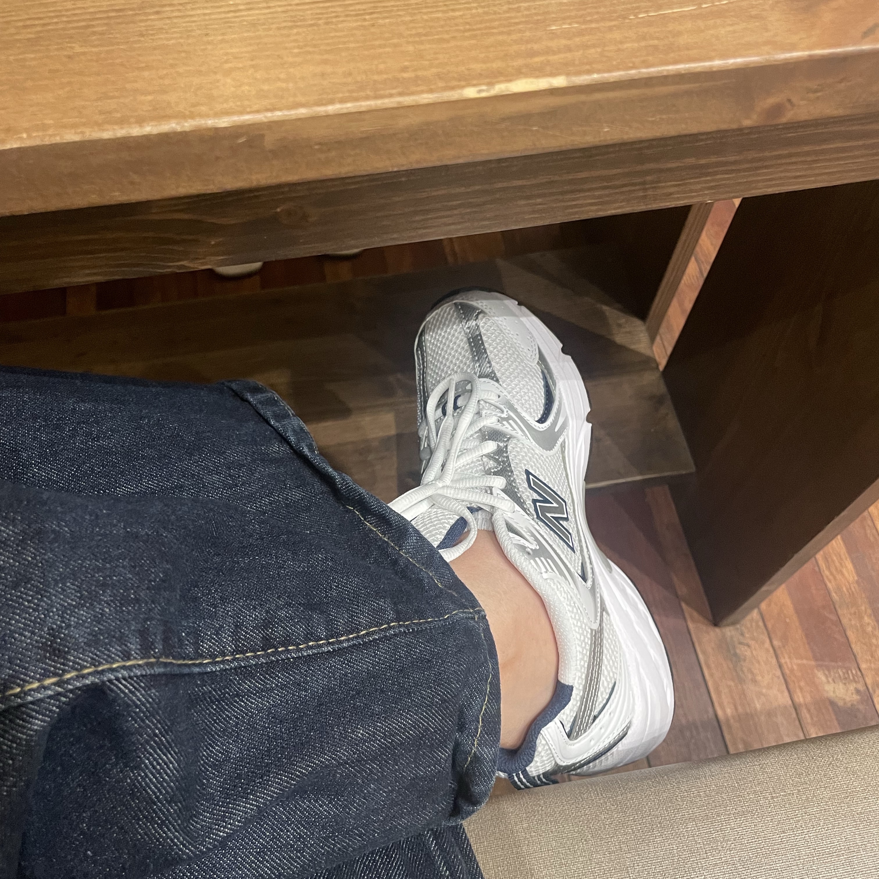 New Balance 530 White 착용 스타일