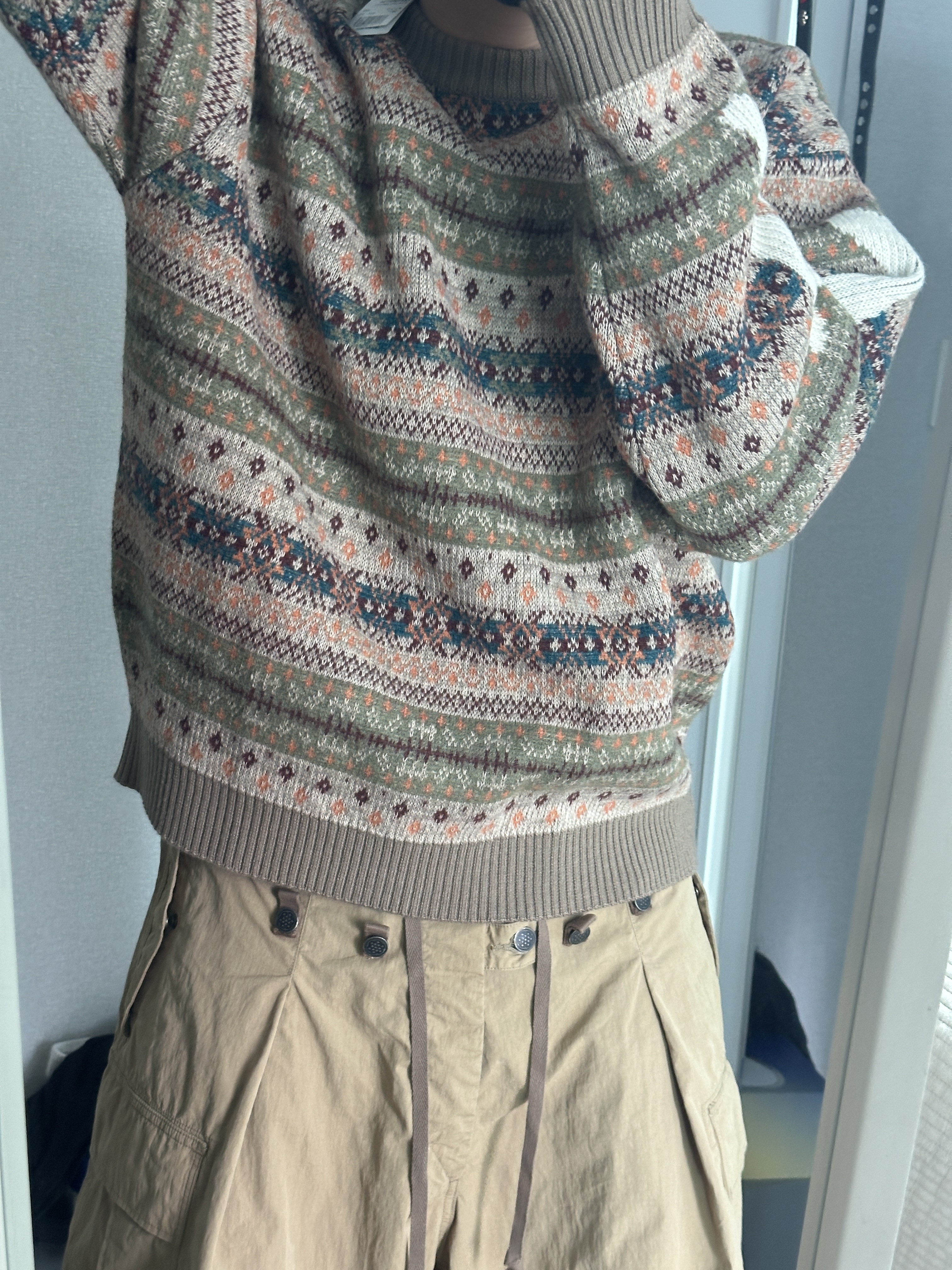 Kapital 7G Wool Fair Isle Bone Crew Sweater Orange 착용 스타일 - 2