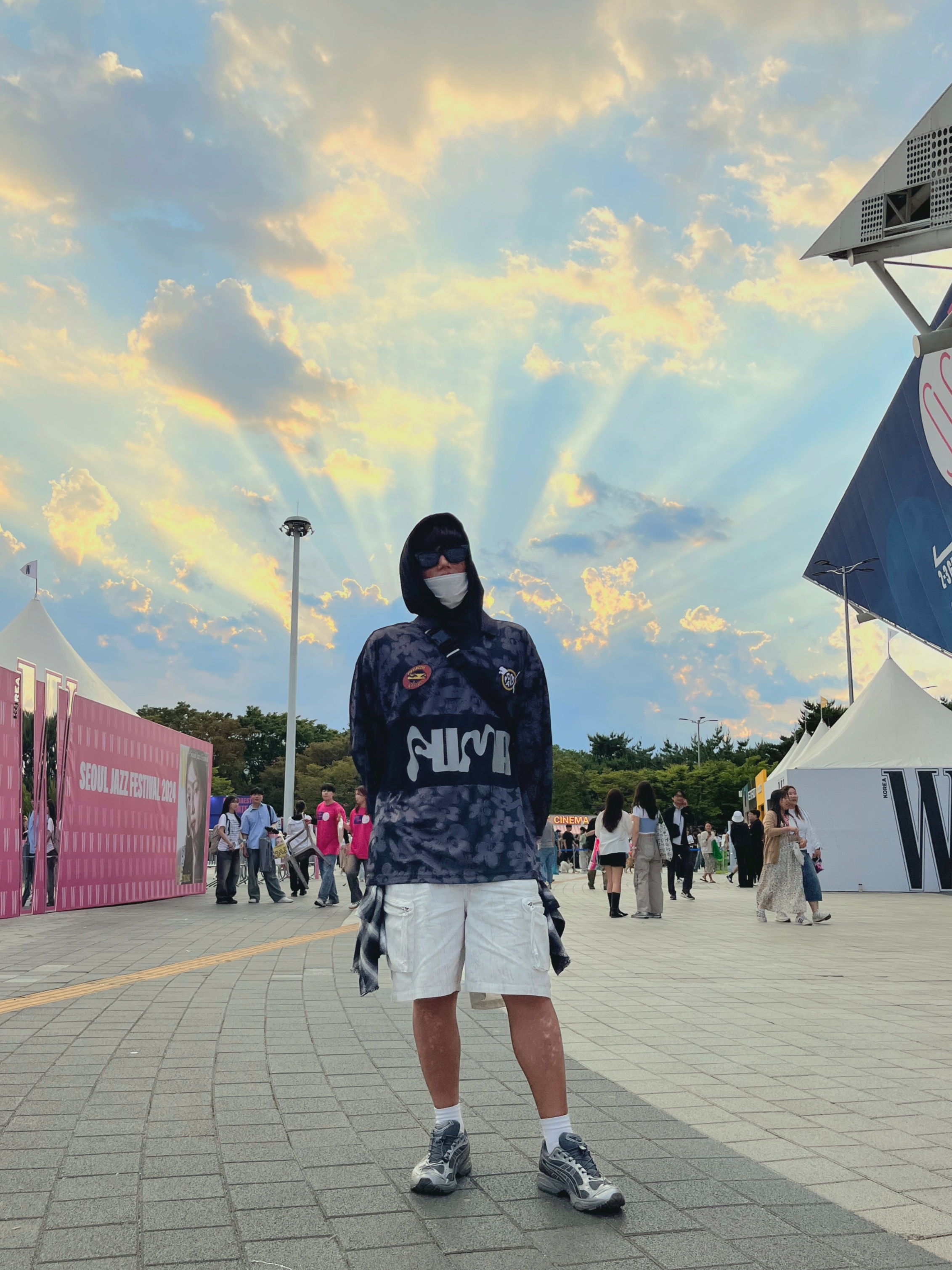 Asics x Unaffected Gel-Kayano 14 Silver Moon, Undermycar x Umbro 2Way Backpack Black 착용 스타일 - 1