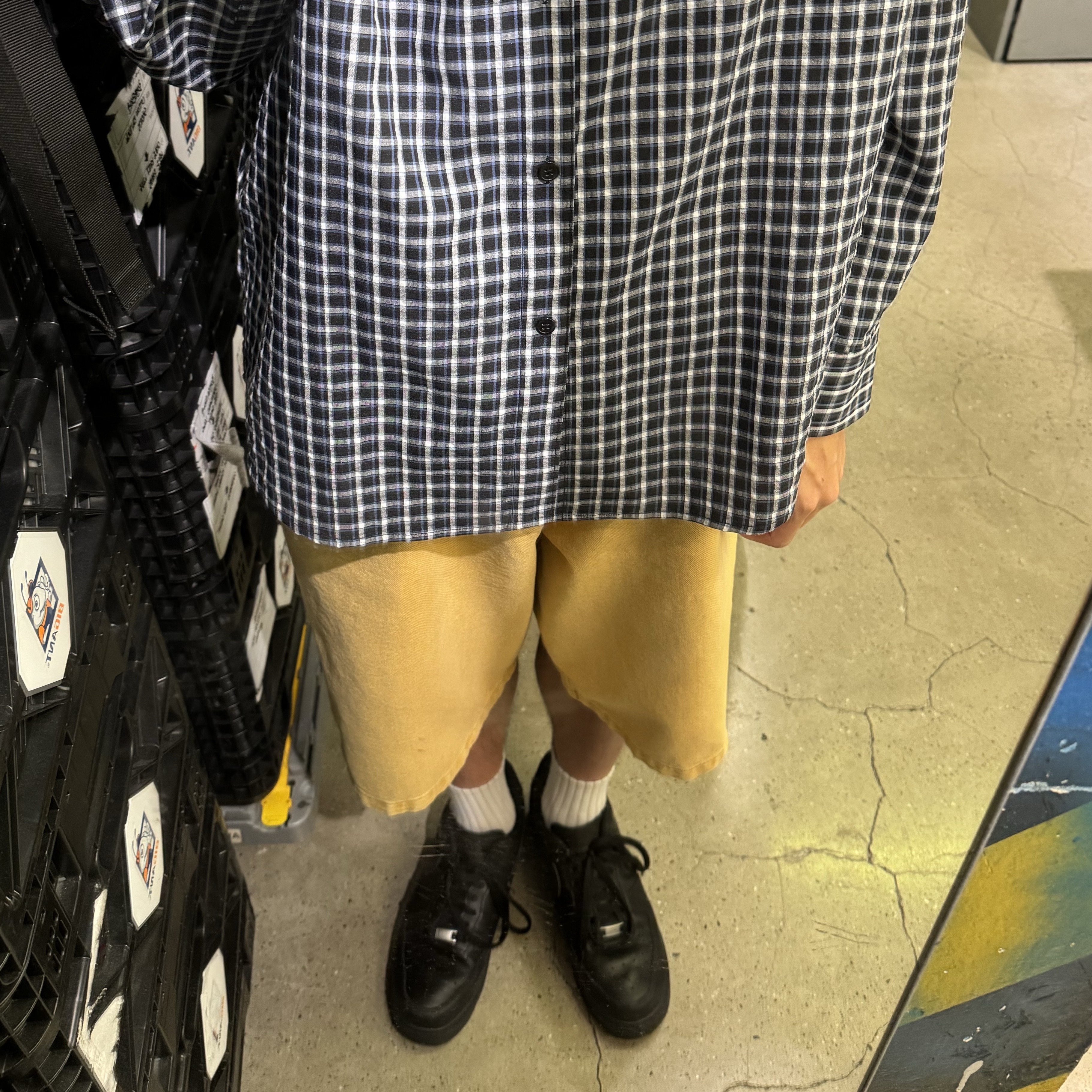 Nike Air Force 1 '07 Low Triple Black, Carhartt WIP Columbia Ripstop Regular Cargo Pants Black 착용 스타일 - 1