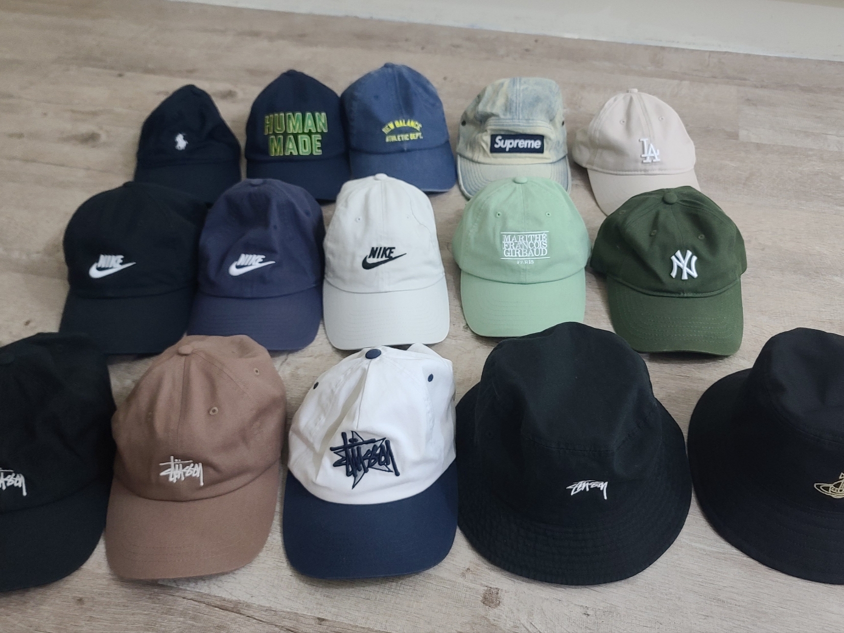 Stussy Stock Low Pro Cap Black, Stussy Basic Stock Low Pro Cap Russet 착용 스타일