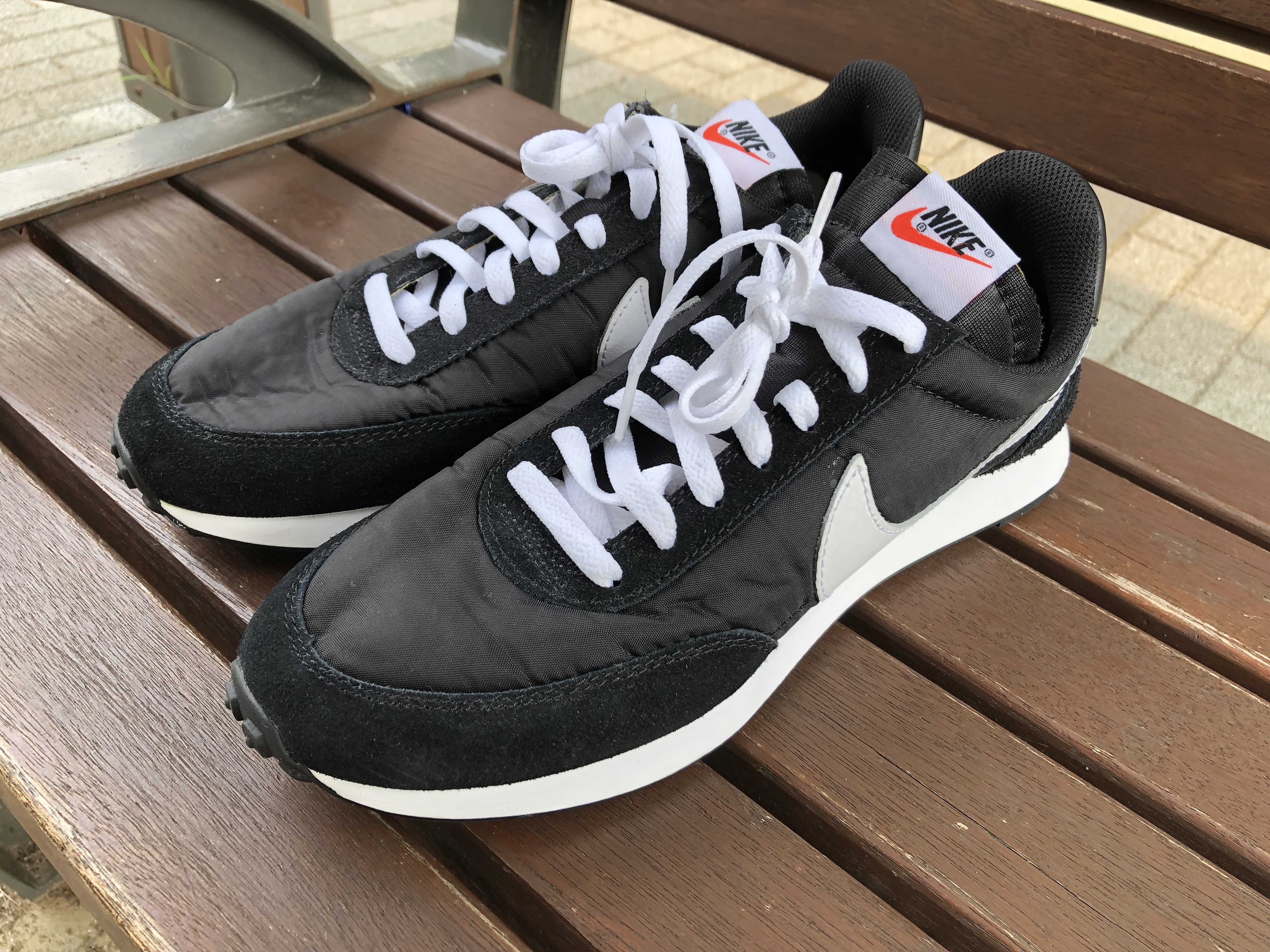 Nike Air Tailwind 79 Black White 착용 스타일 - 1