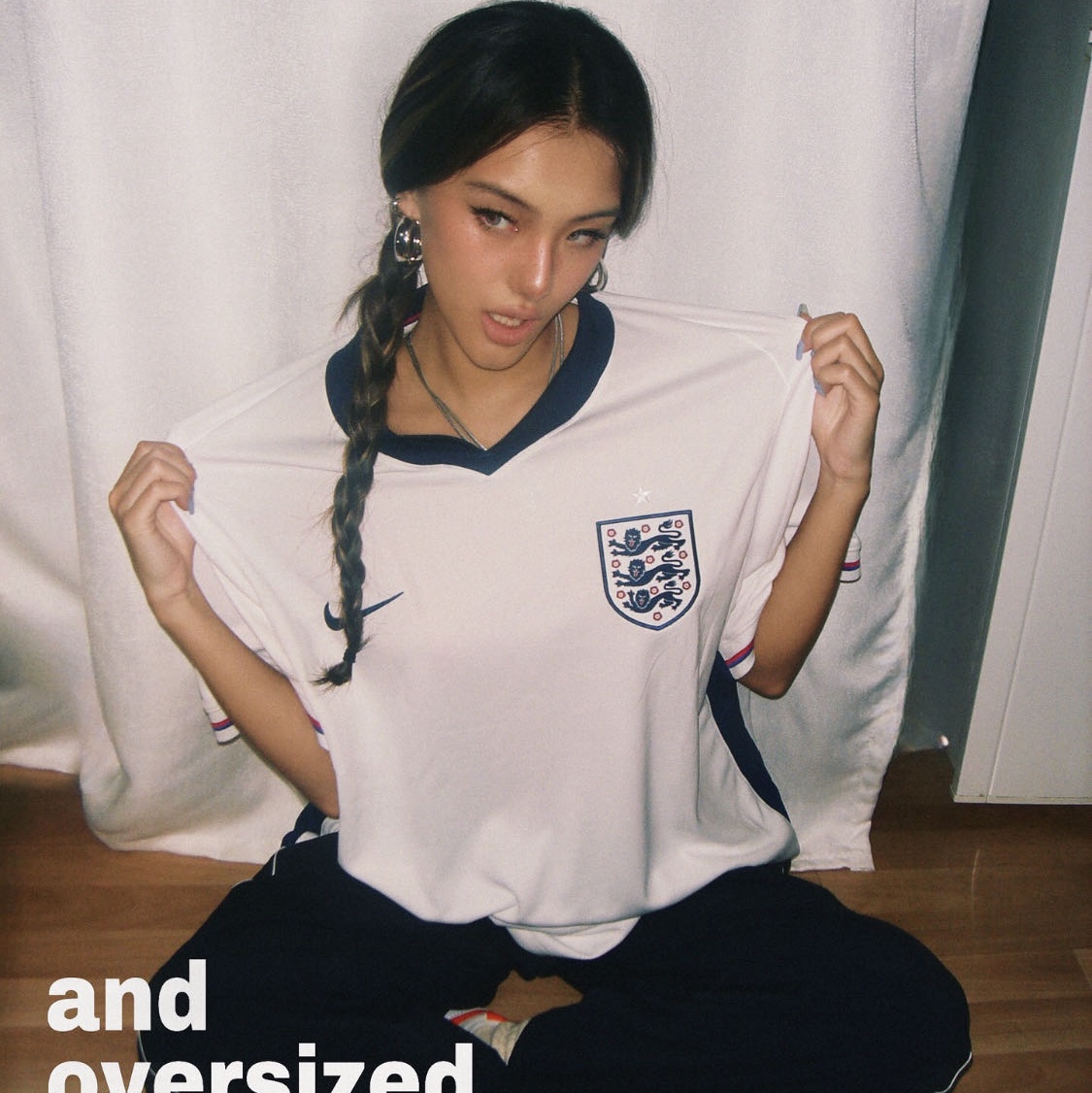 Nike England 2024/25 Dri-Fit Stadium Home Replica Jersey White Blue Void (Non Marking Ver.) 착용 스타일 - 2