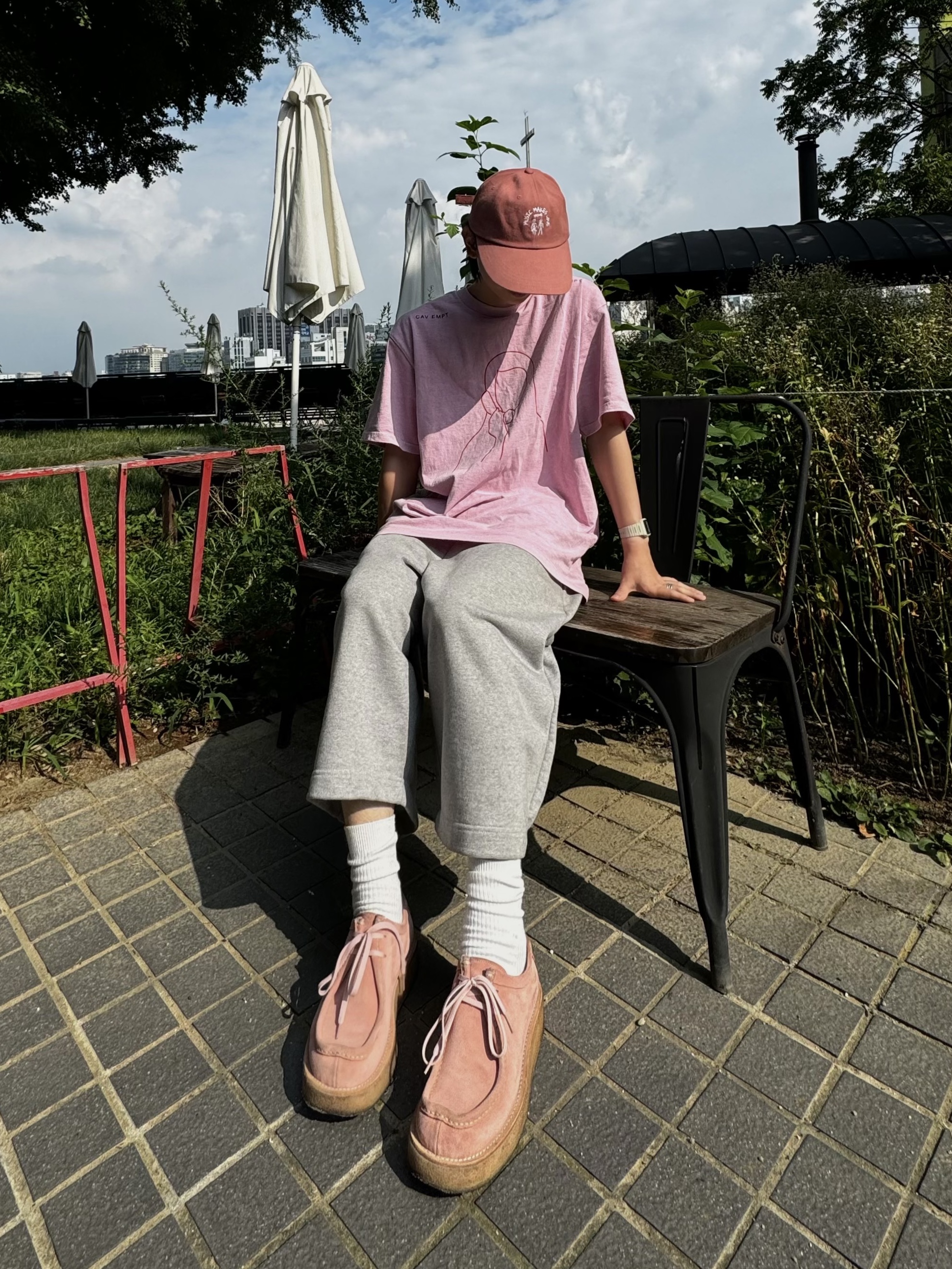 MJD Wide Carpenter Bermuda Shorts Melange Grey 착용 스타일 - 1
