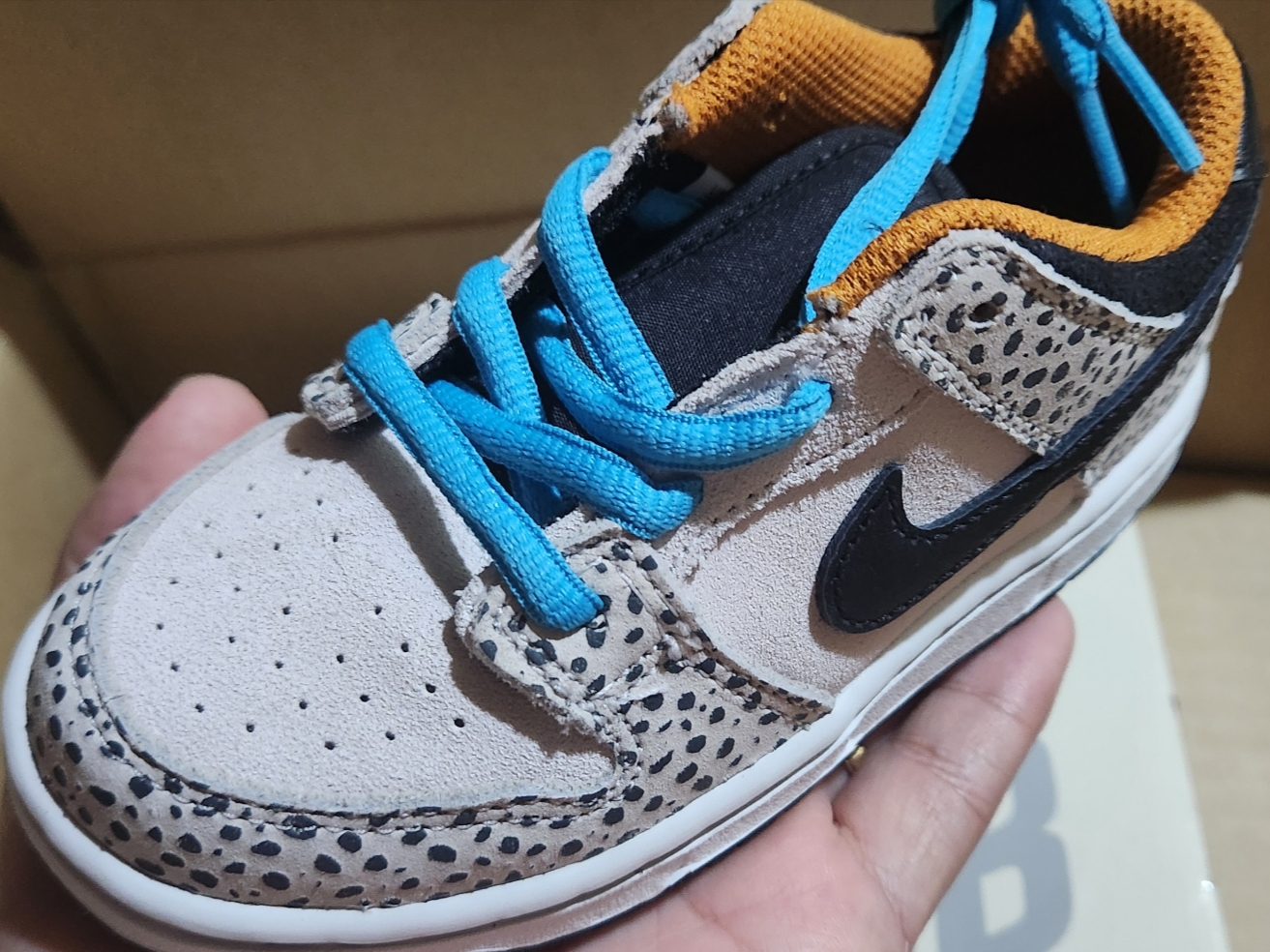 (TD) Nike SB Dunk Low Pro Electric Phantom and Black 착용 스타일