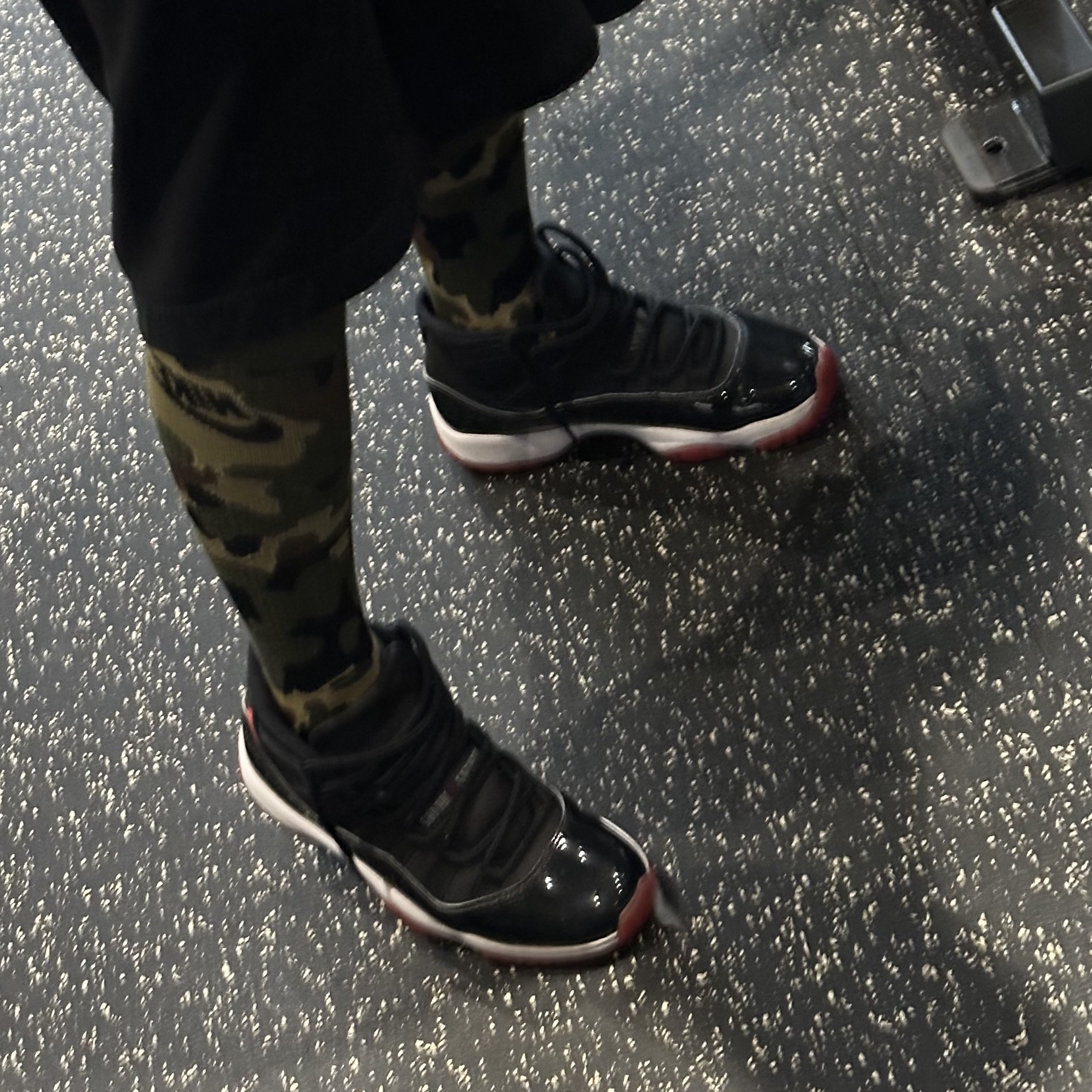 Jordan 11 Retro Bred 2019 착용 스타일 - 3