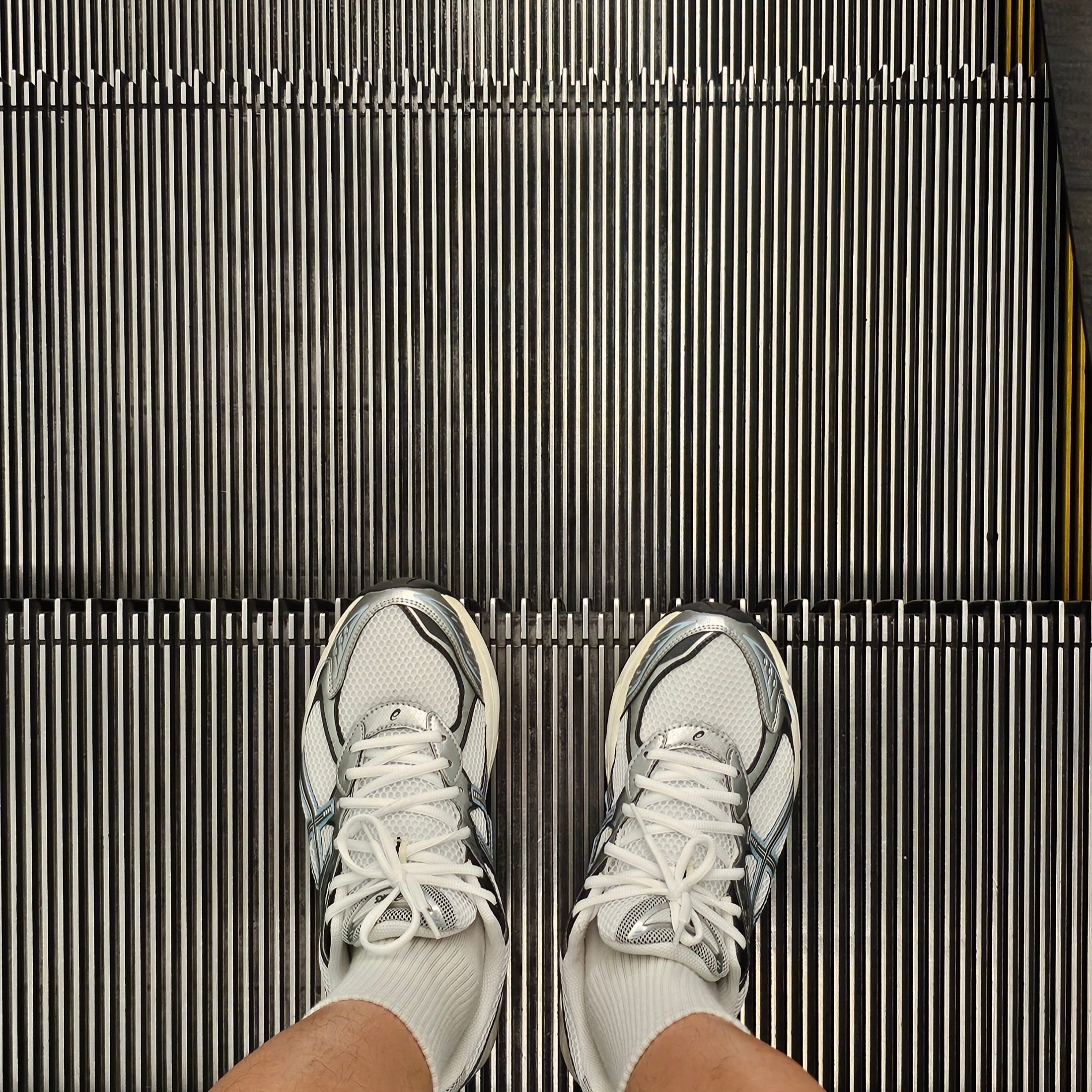 Asics GT-2160 White Pure Silver 착용 스타일