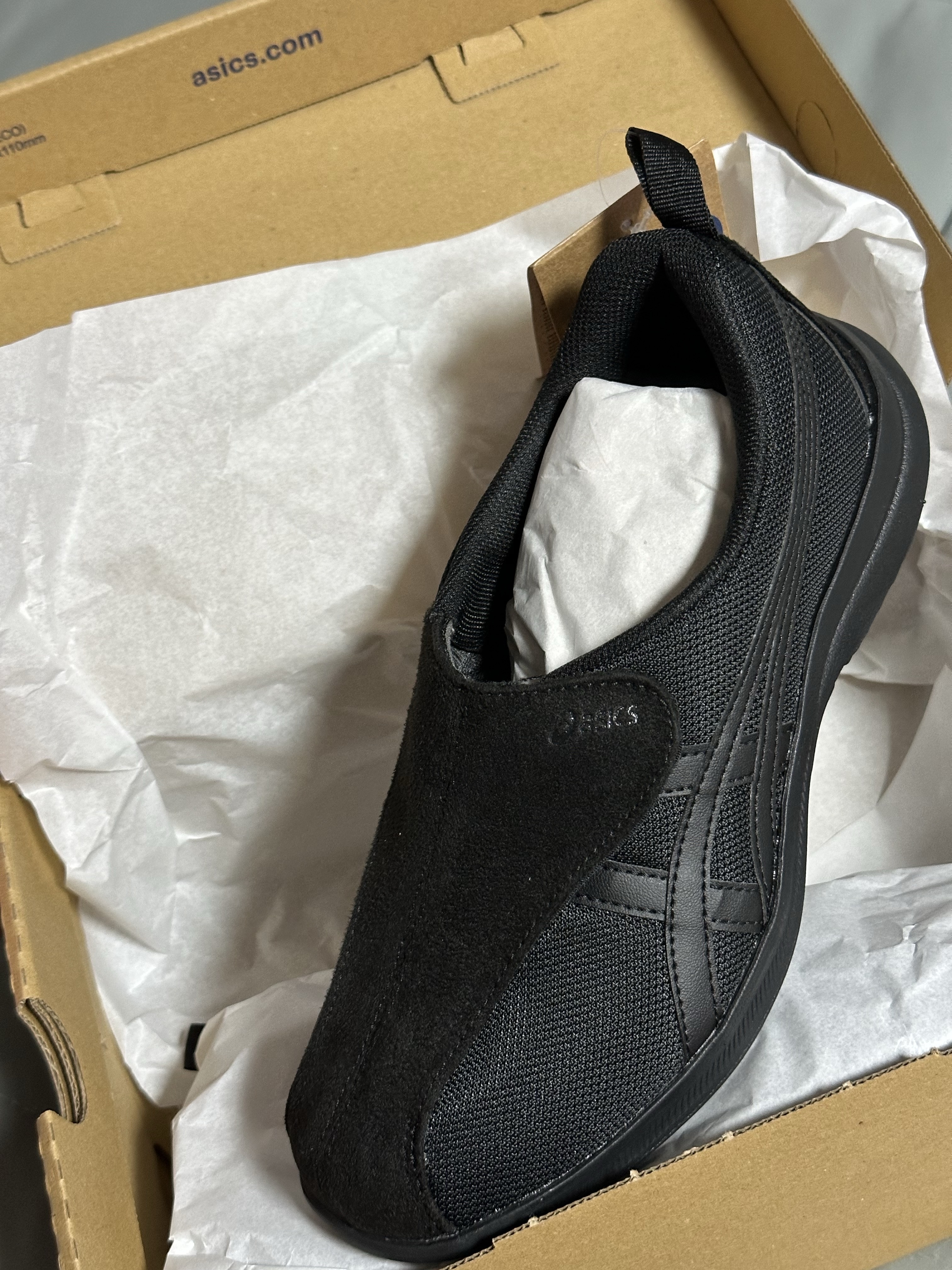 (W) Asics Life Walker 018 Black - 2E Extra Wide 착용 스타일