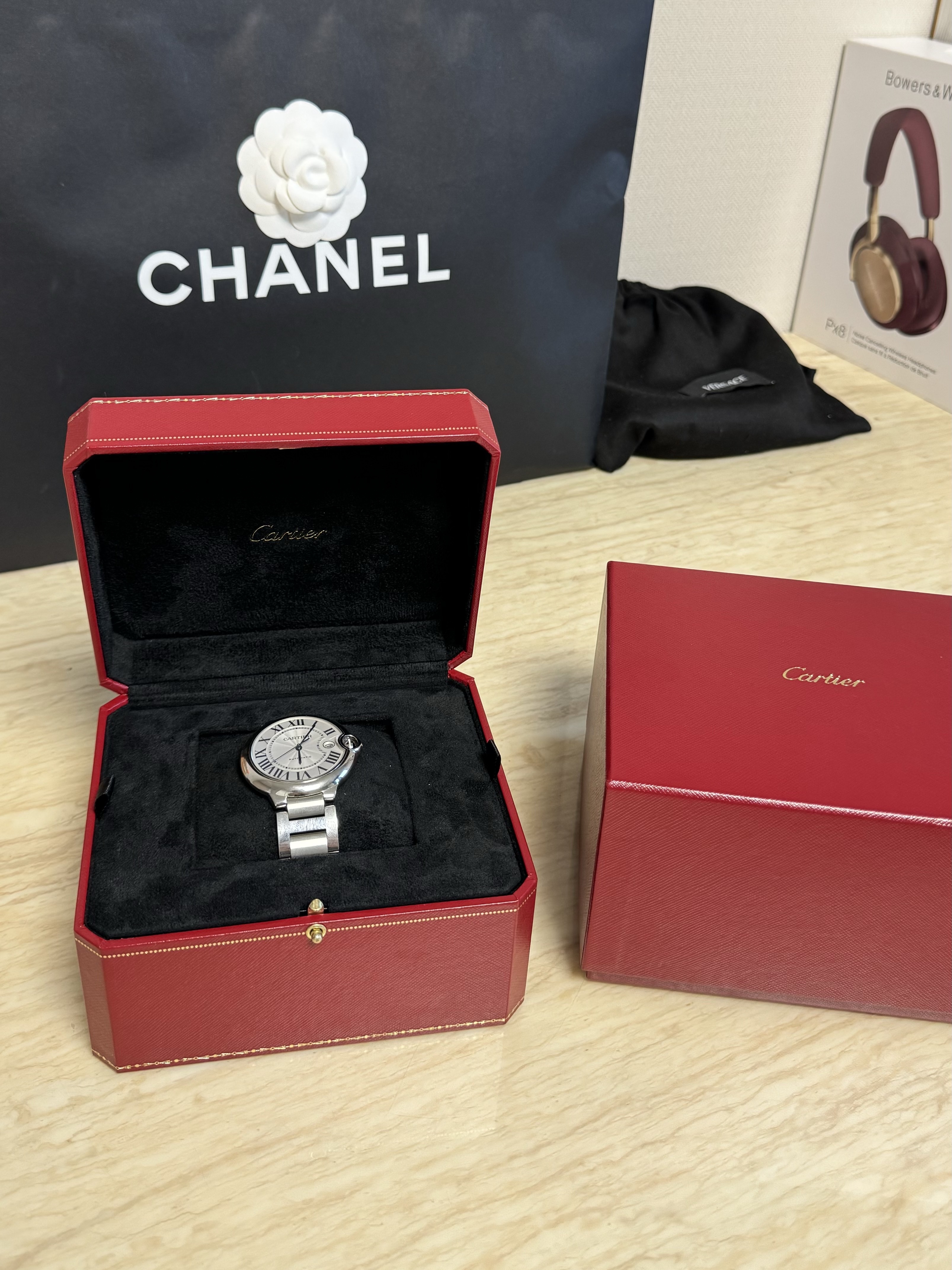 Cartier Ballon Bleu Watch 42 Automatic Steel Bracelet Steel 착용 스타일 - 1