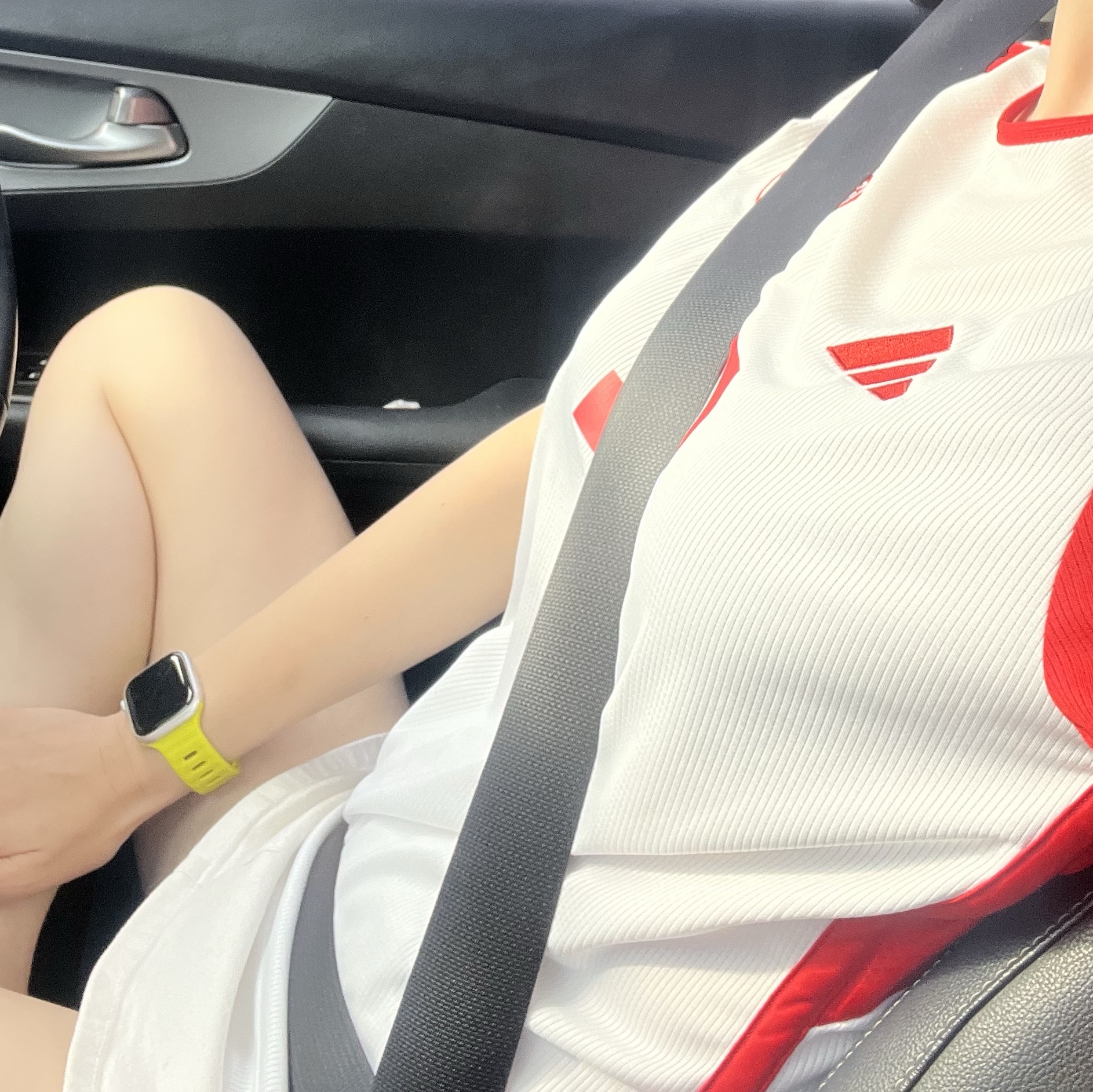 Adidas Bayern Munchen 2023/24 Home Jersey White Red - KR Sizing (Non Marking Ver.) 착용 스타일
