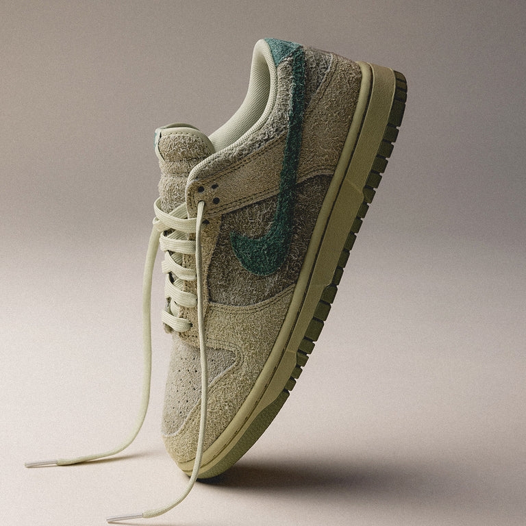 (W) Nike Dunk Low Olive Aura and Oil Green 착용 스타일