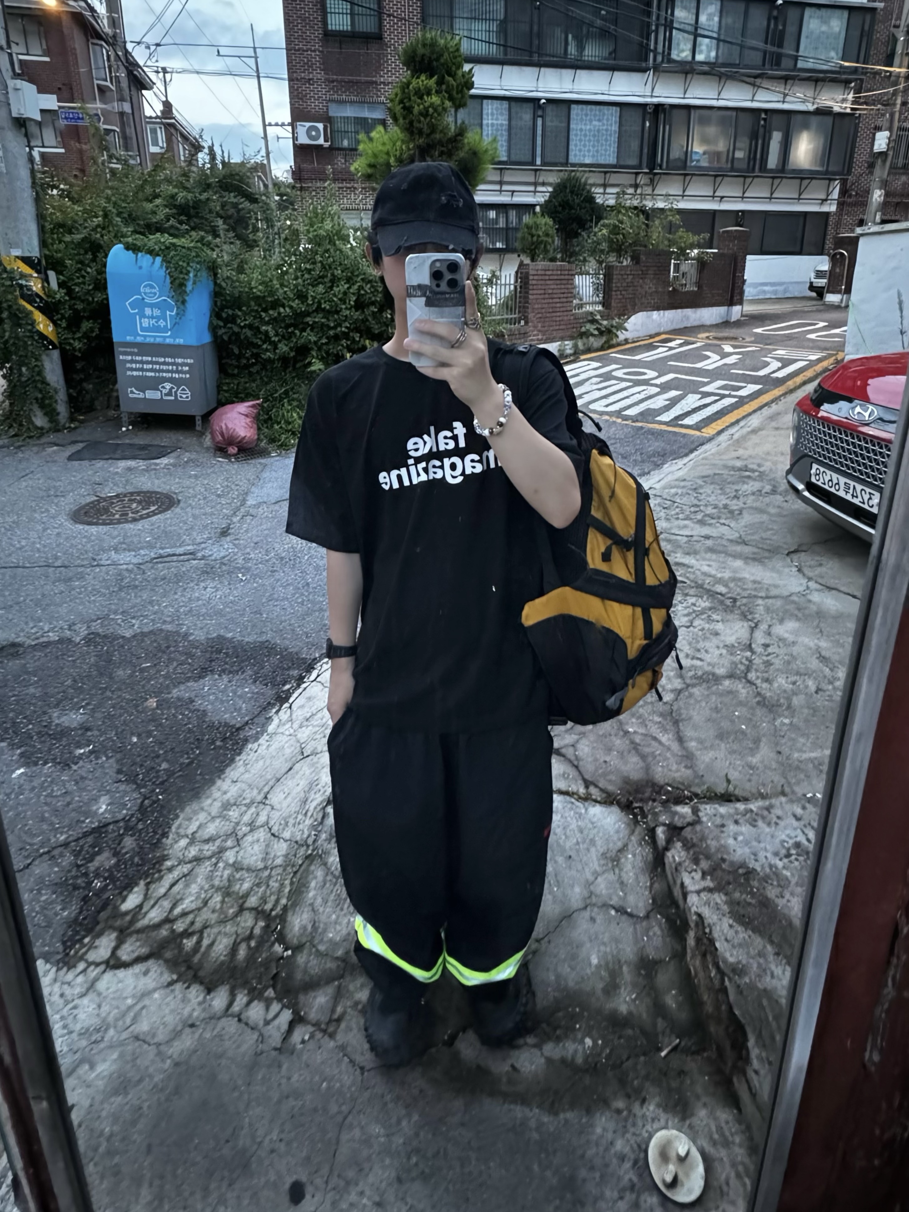 Project G/R Firefighter Track Pants Black, Balenciaga Defender Sneakers Black 착용 스타일 - 2