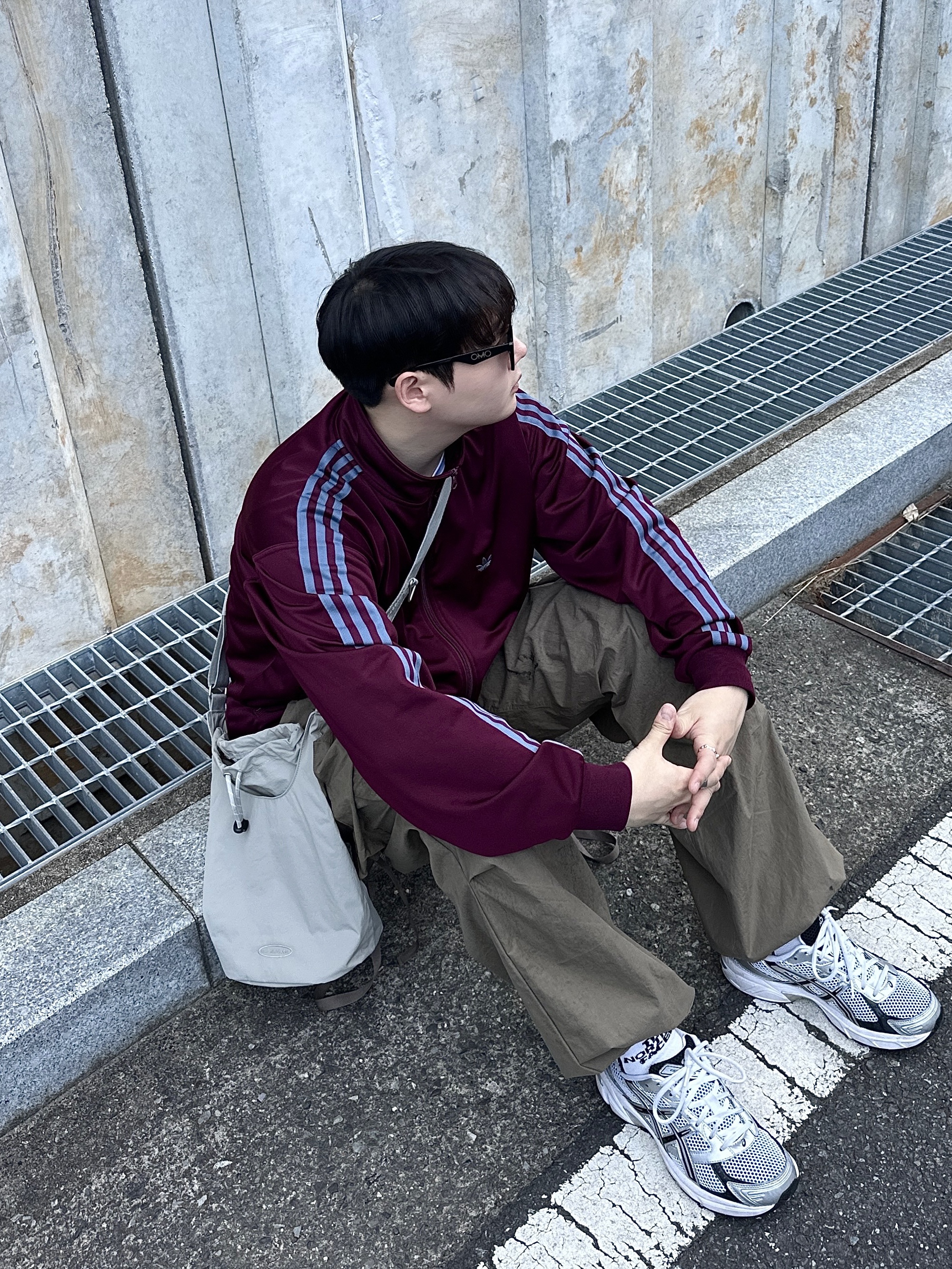 Adidas Originals Beckenbauer Track Jacket Maroon - KR Sizing, Asics Gel-1130 White Black 착용 스타일 - 2