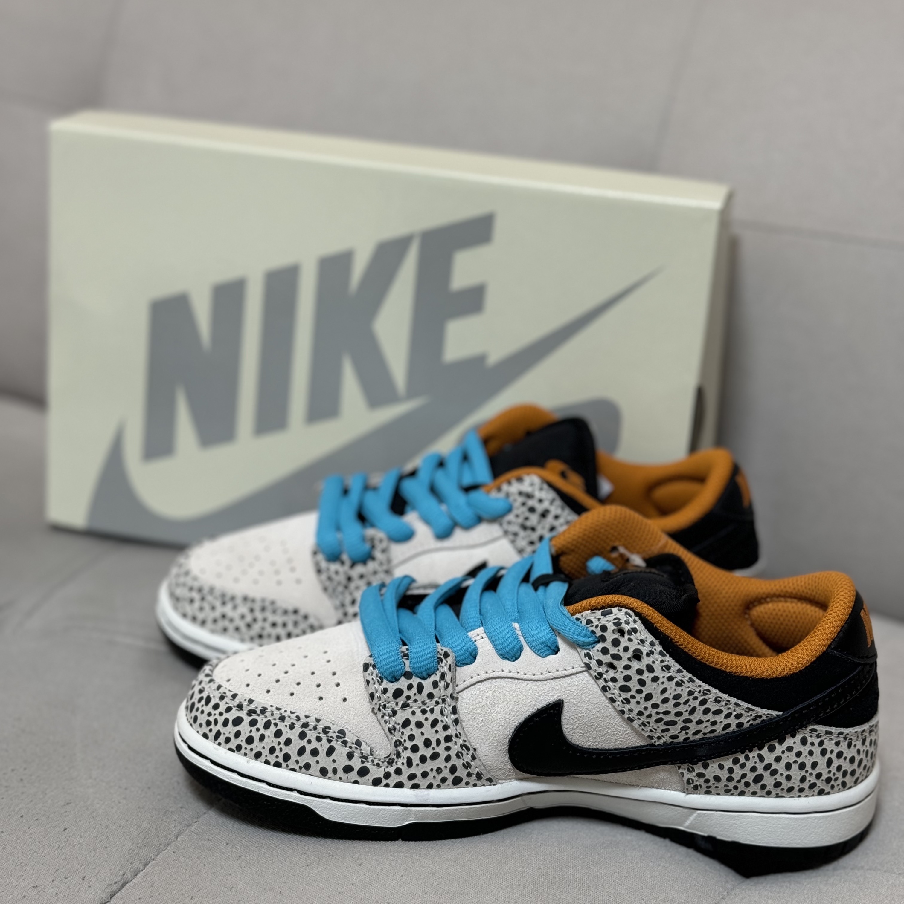 Nike SB Dunk Low Pro Electric Phantom and Black 착용 스타일 - 4
