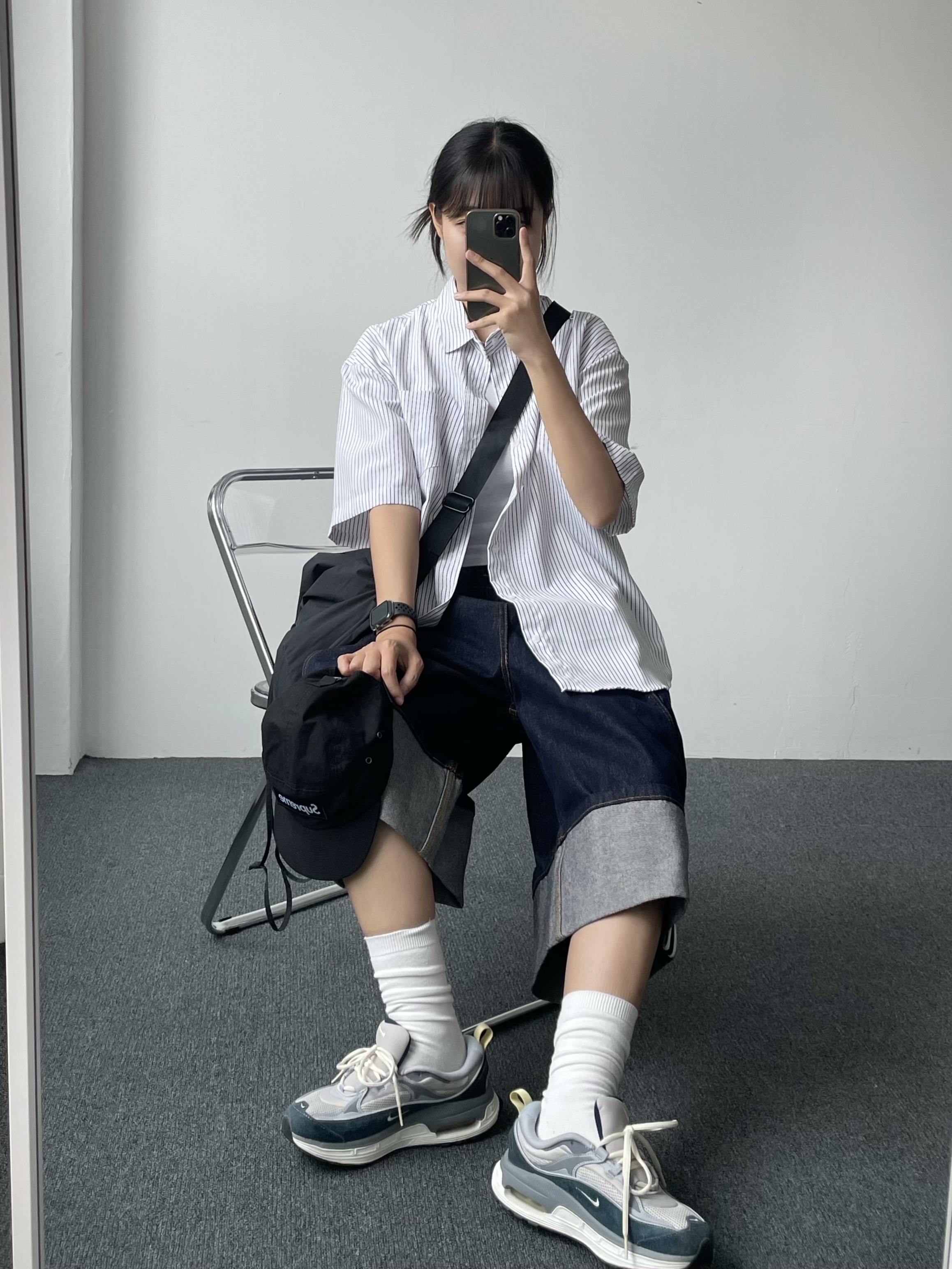 (W) Nike Air Max Bliss Light Iron Ore Armory Navy, Supreme Waxed Cotton Camp Cap Black - 23FW 착용 스타일 - 4