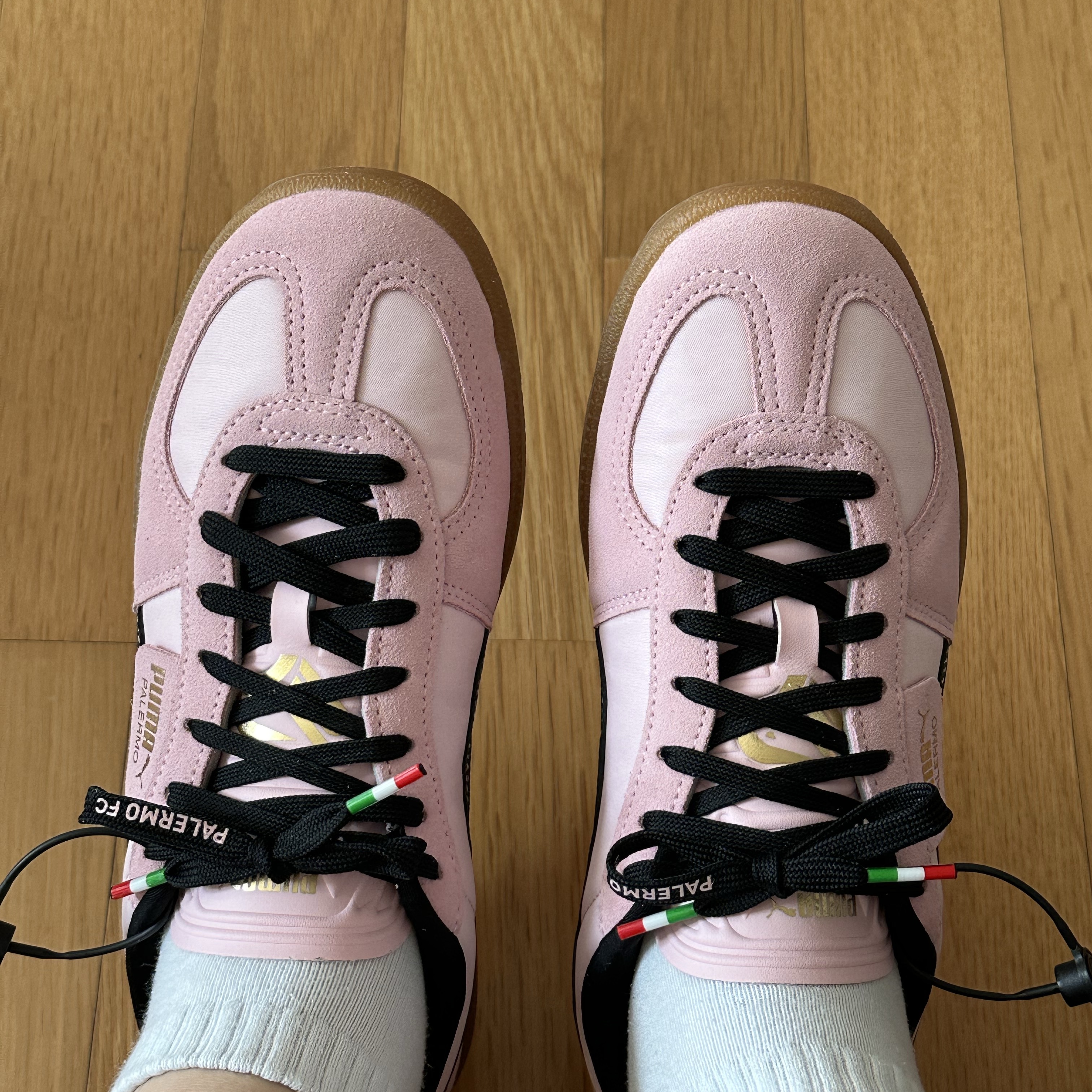 Puma x Palermo F.C. Sneakers Bright Pink Black 착용 스타일 - 1