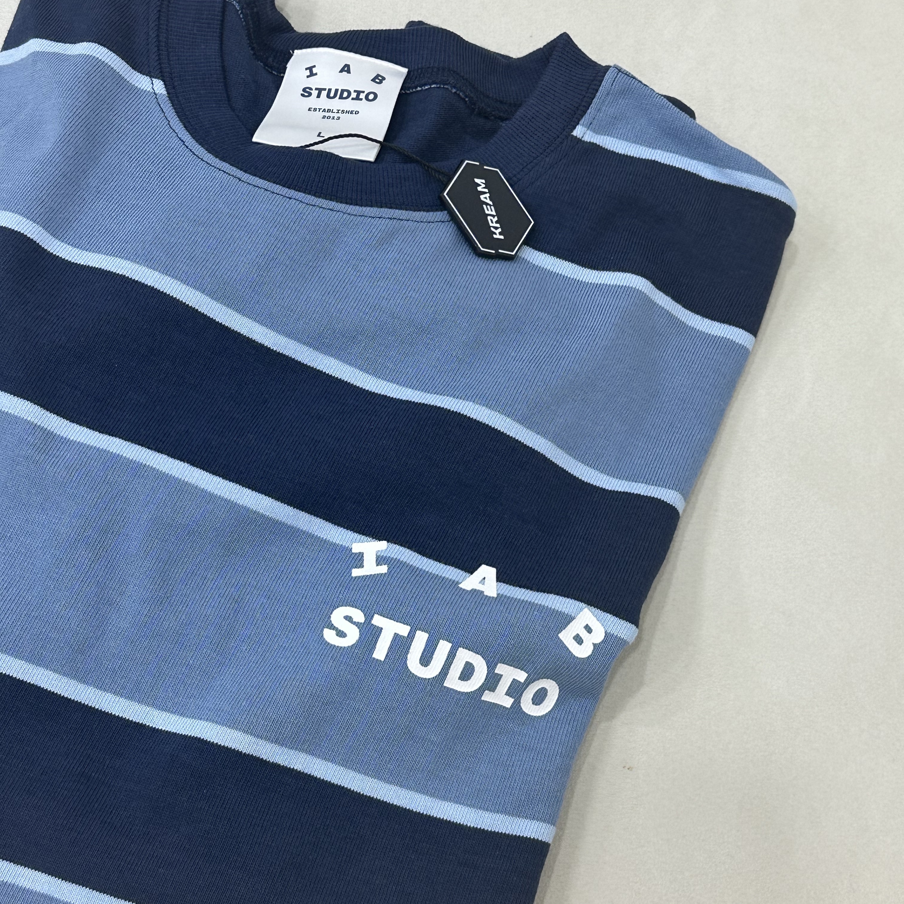 IAB Studio Striped T-Shirt Blue White 착용 스타일