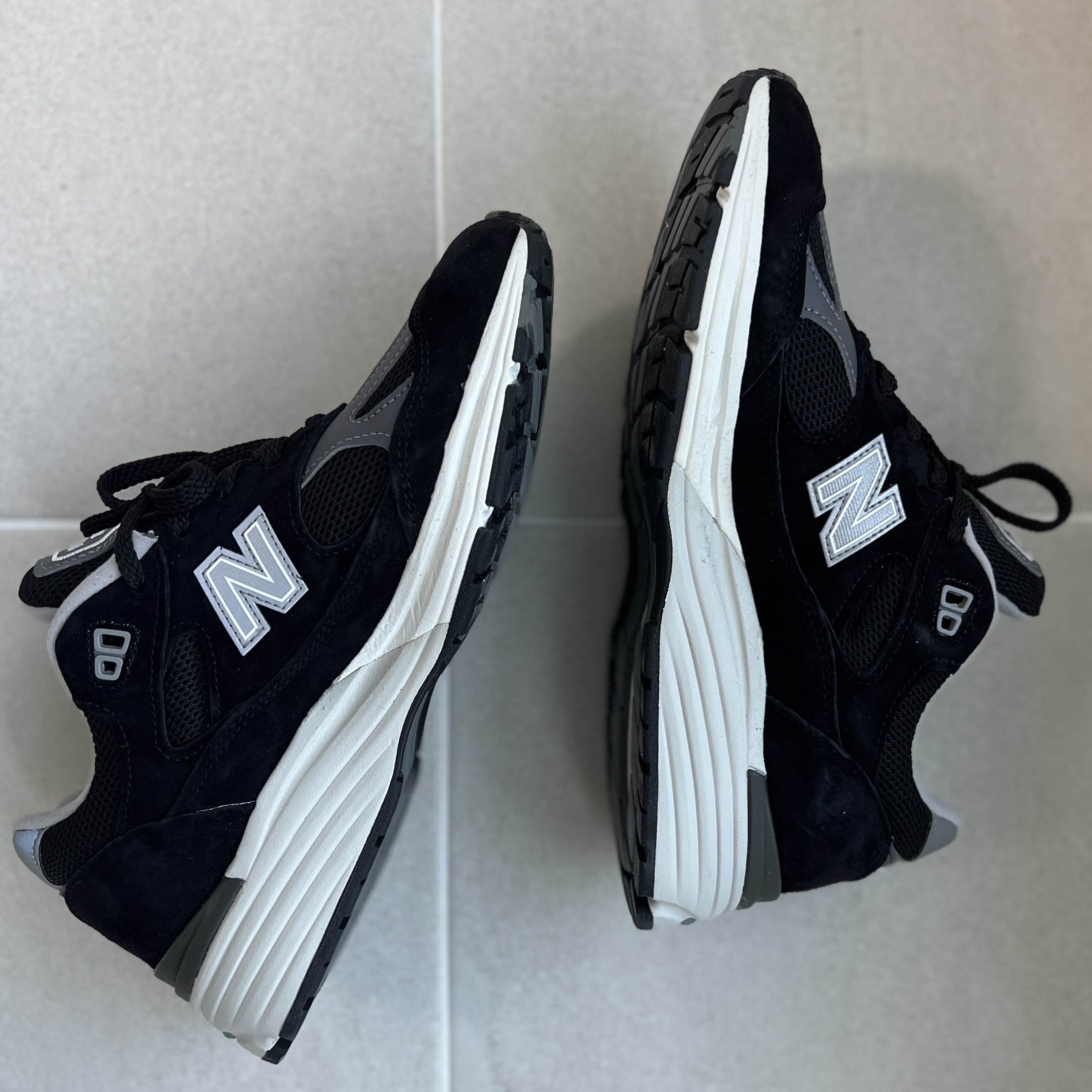 New Balance 991v2 Made in UK Black, New Balance 991 Made in UK Navy 착용 스타일 - 3