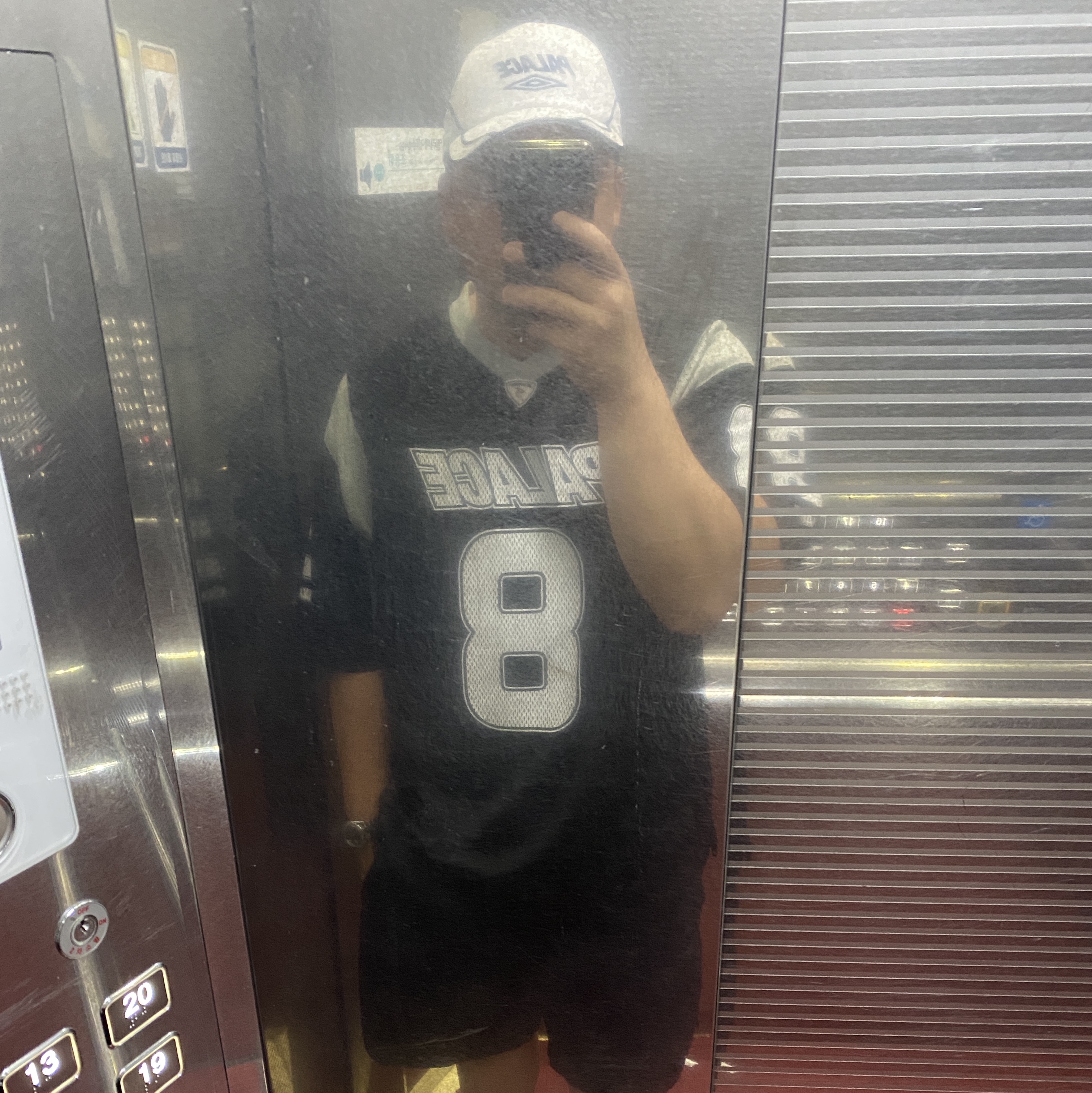Palace Mesh Team Jersey Black - 24SS, Palace x Umbro Cap White - 24SS 착용 스타일