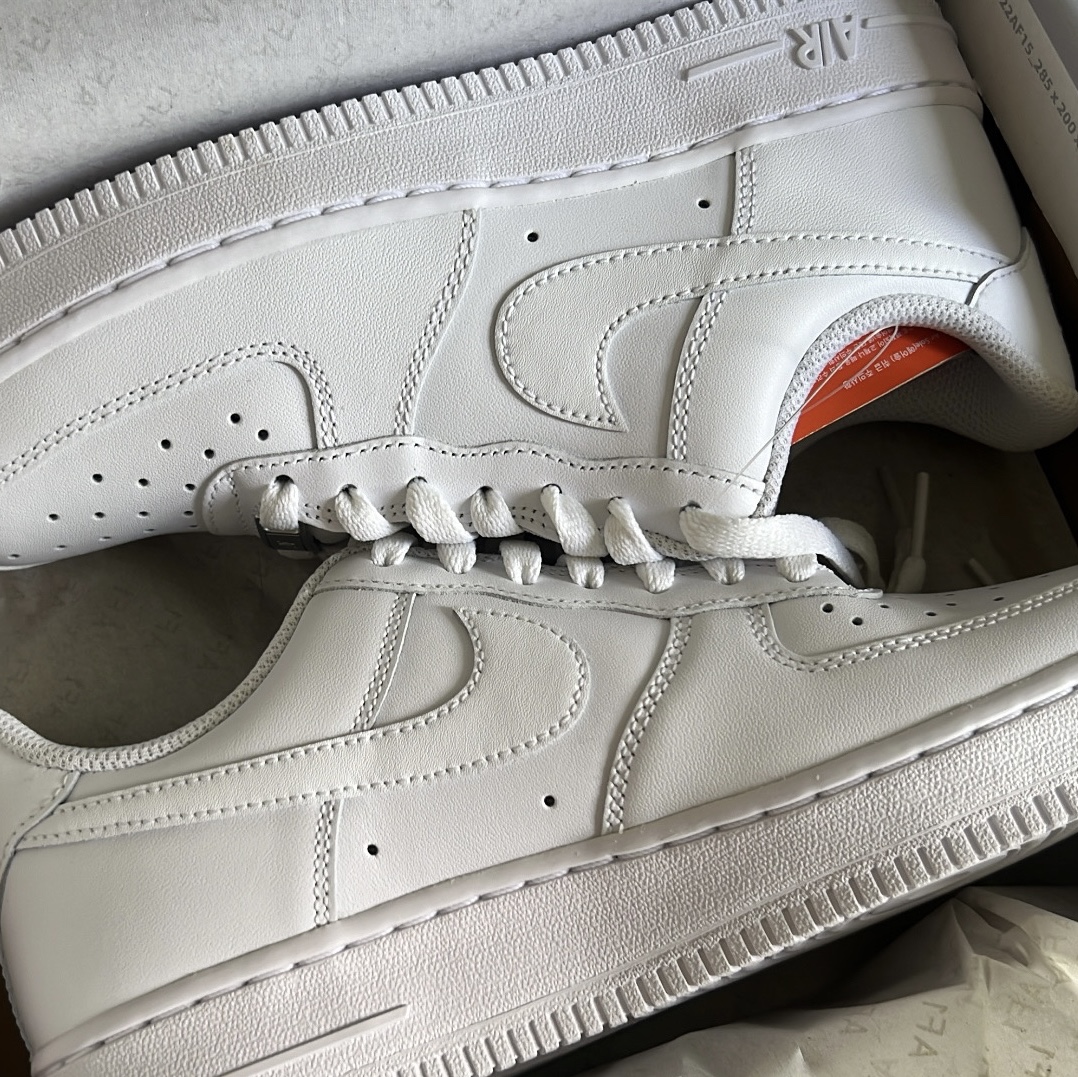 (W) Nike Air Force 1 '07 Low White 착용 스타일 - 2