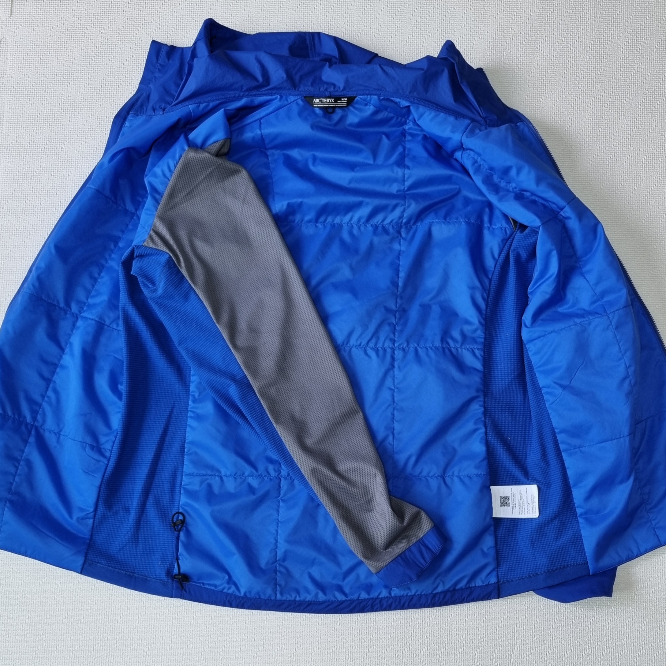 Arc'teryx Atom SL Hoody Vitality II 착용 스타일 - 2