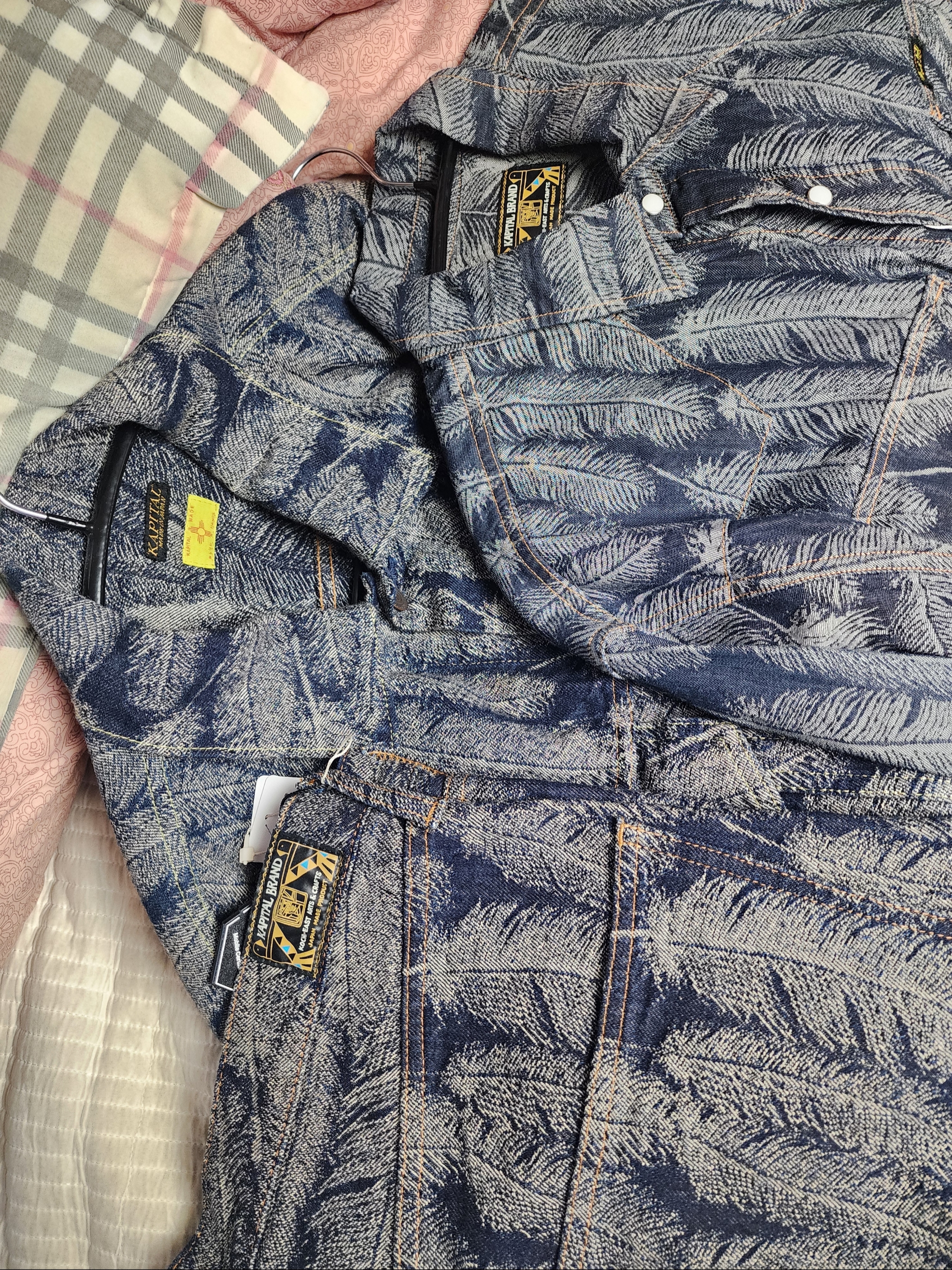 Kapital 5 oz. Magpie Denim Western Shirt Dark Indigo, Kapital 12 oz. Magpie Denim 5P Shorts Dark Indigo 착용 스타일 - 1