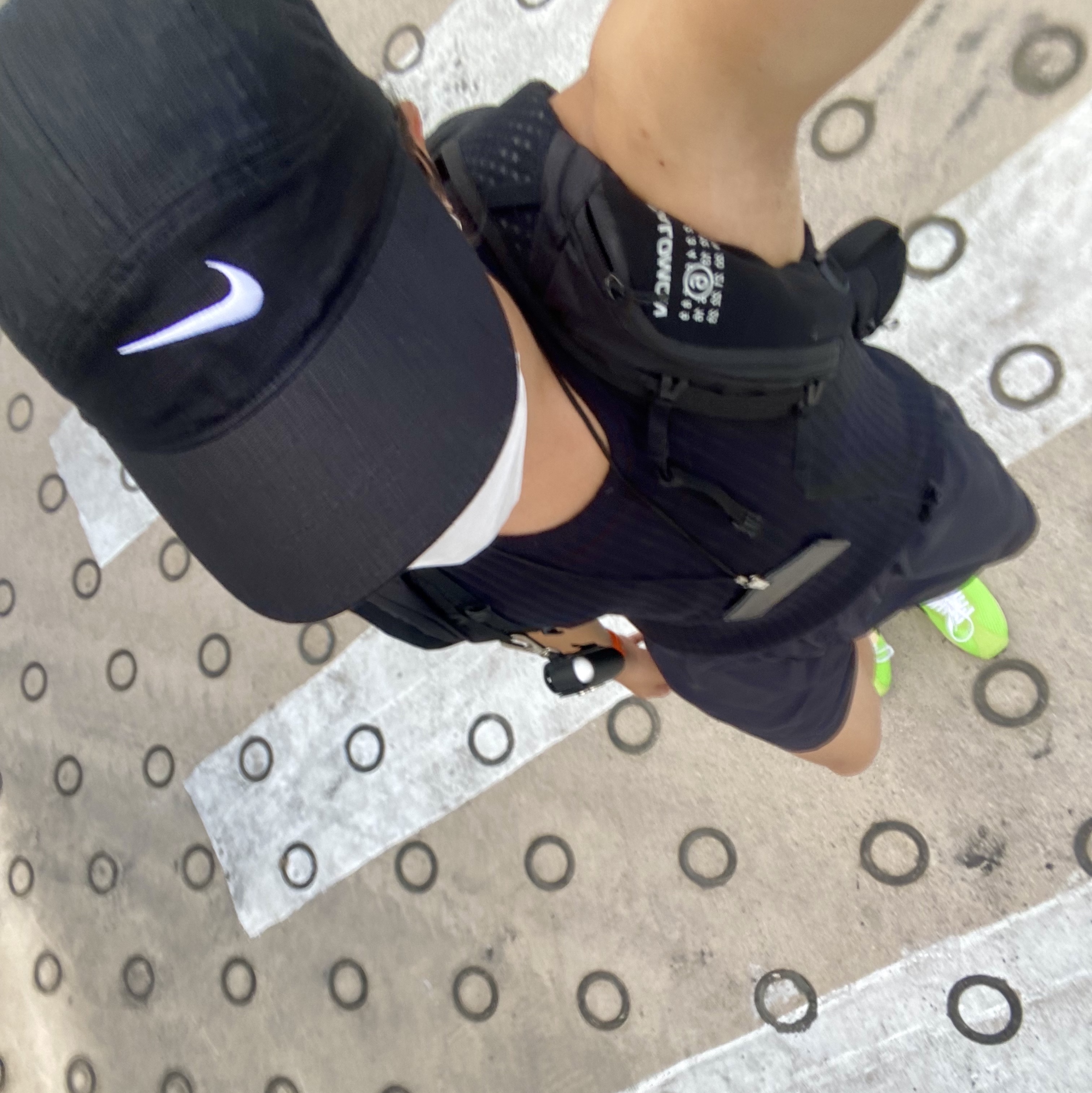 Nike x Stussy Fly Cap Black, Salomon x MM6 Maison Margiela XT-15 Black 착용 스타일
