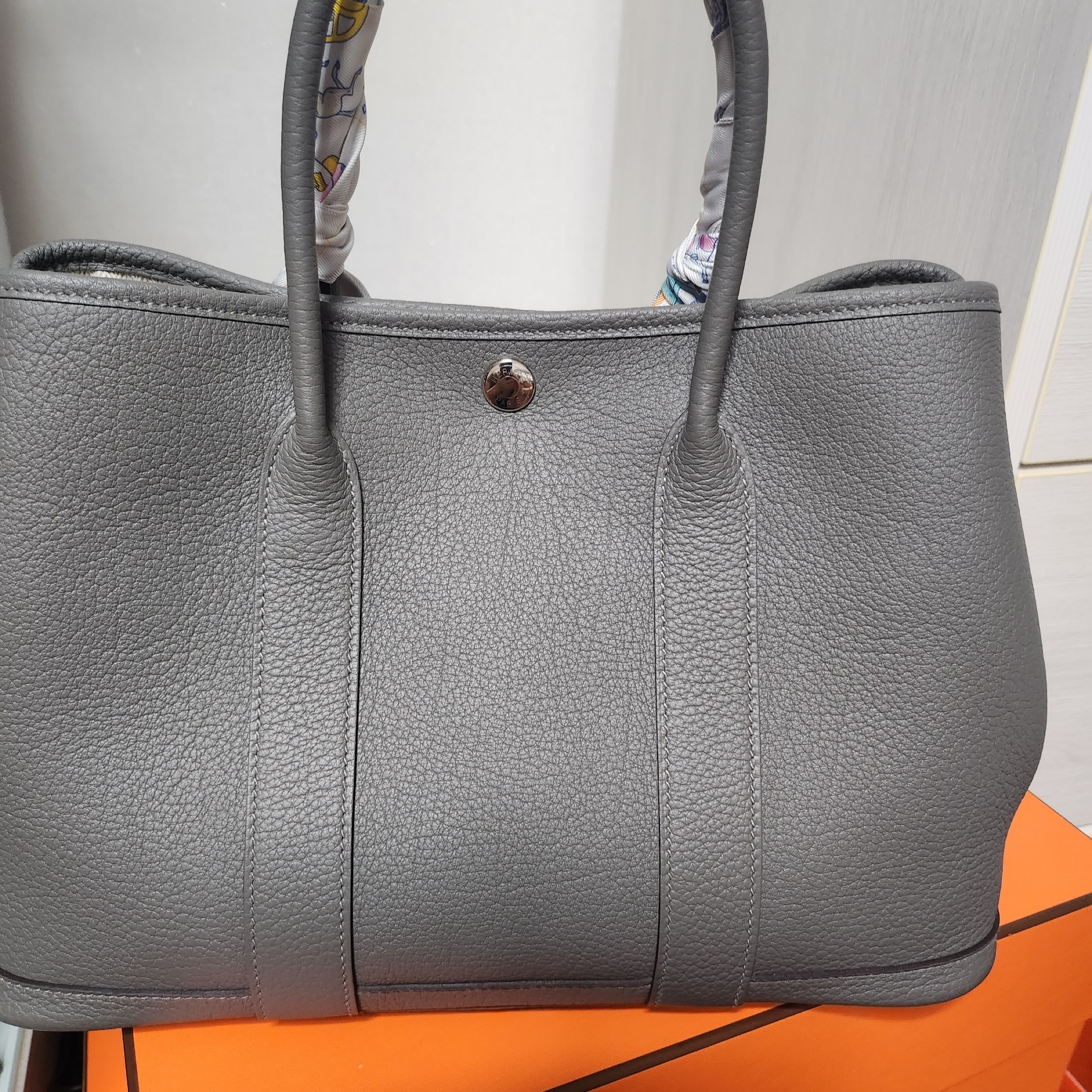 Hermes Garden Party 30 Bag Negonda & Palladium Gris Meyer 착용 스타일